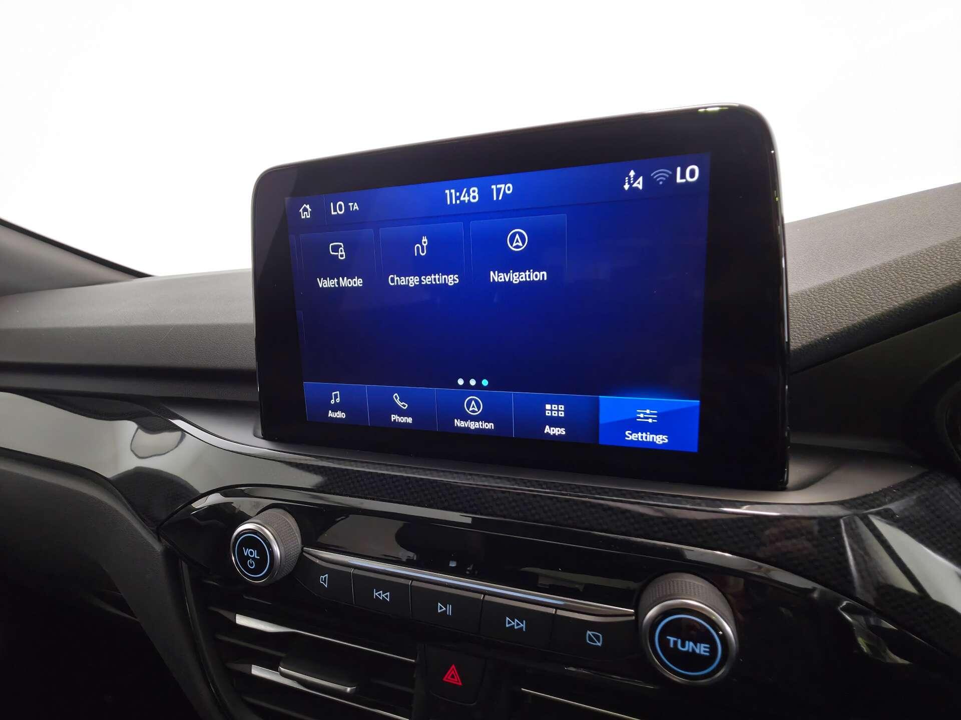Ford Kuga view 48