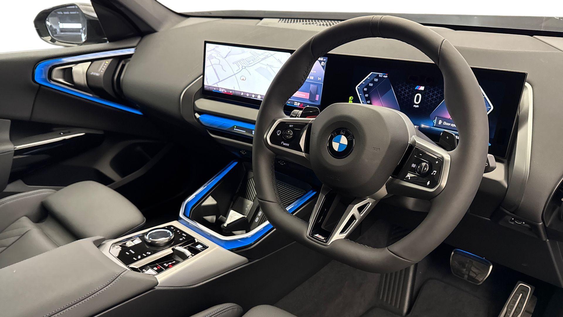 BMW X3 view 6