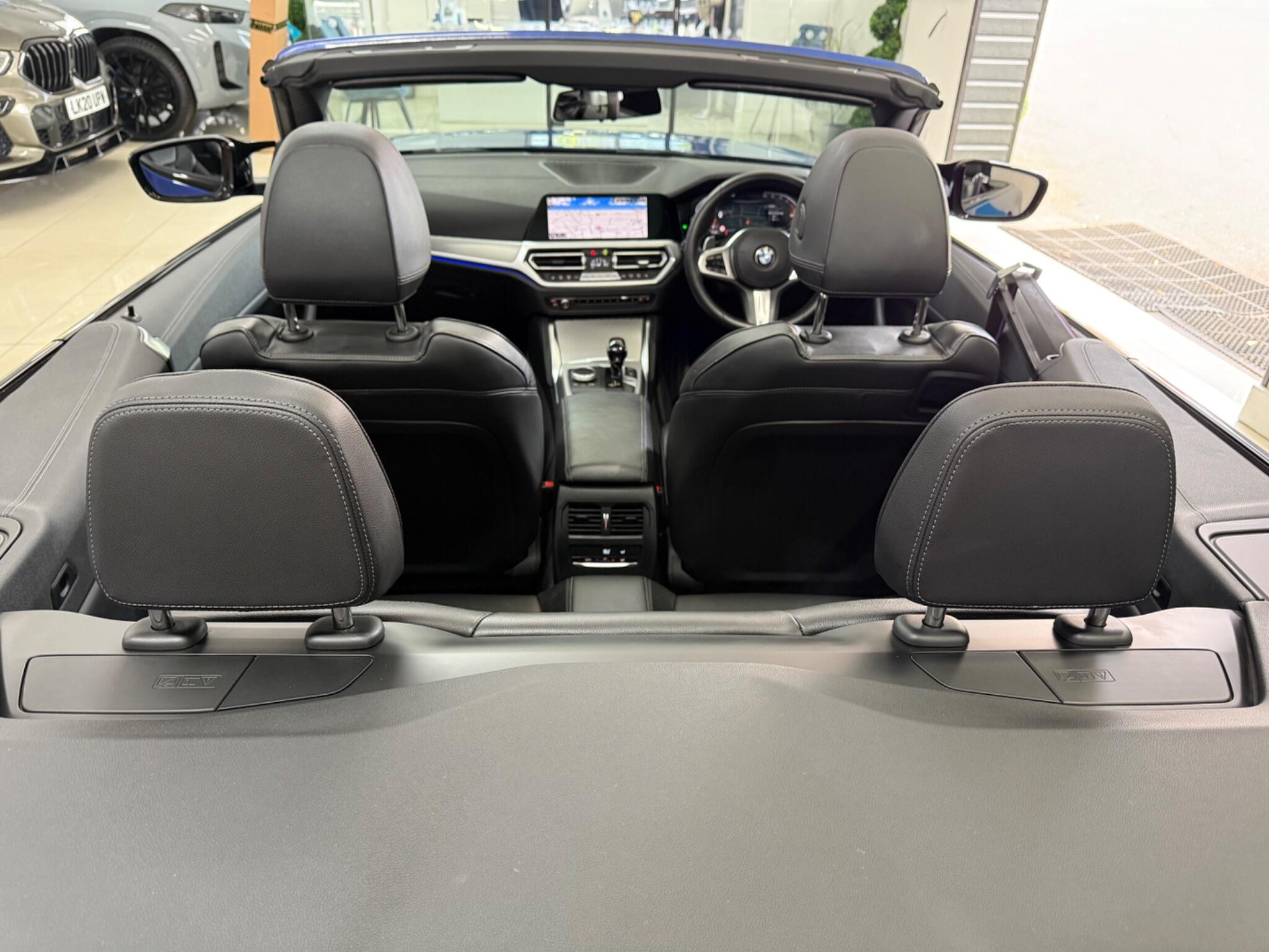 BMW 4 Series view 32