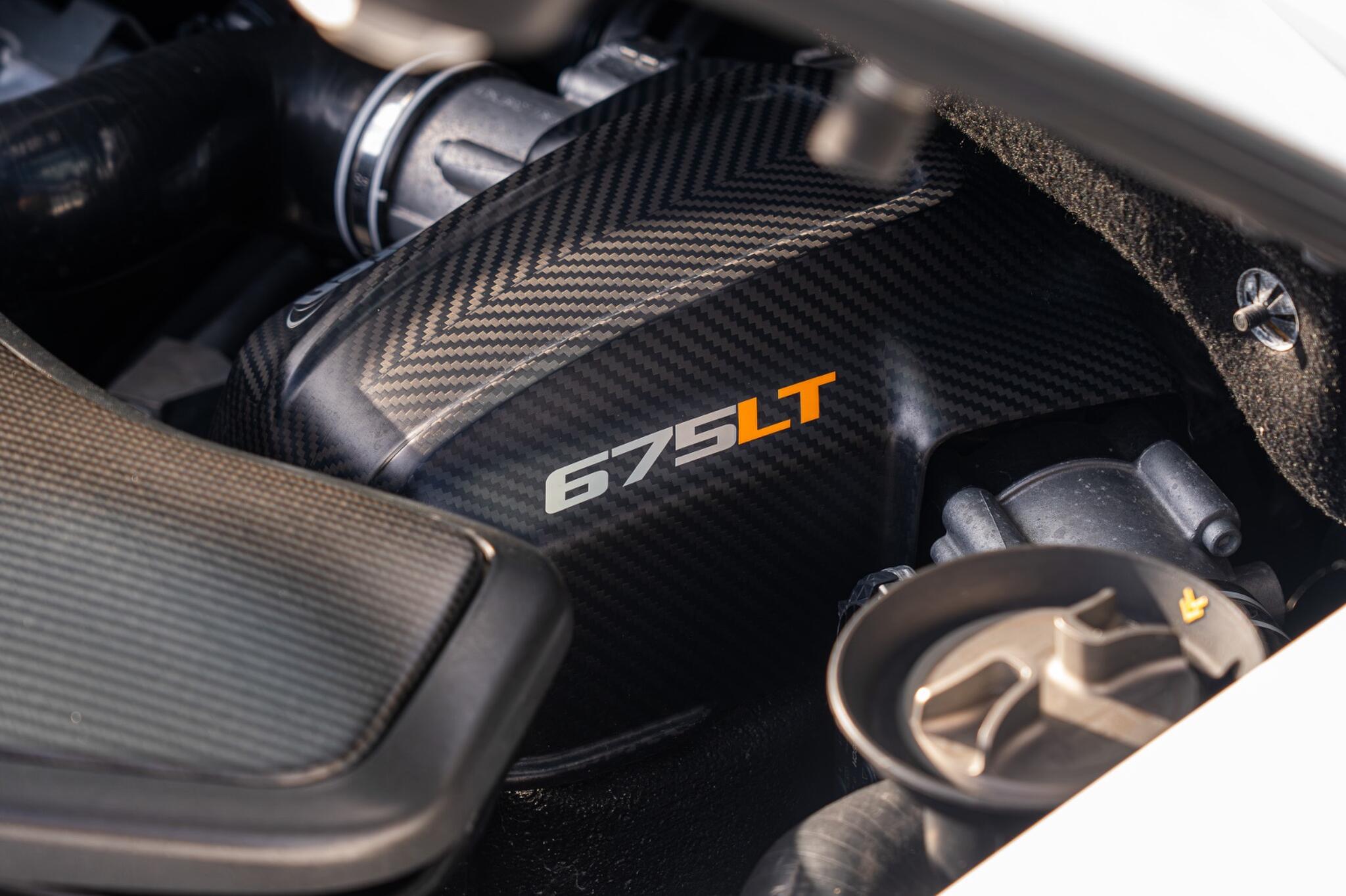 Mclaren 675LT view 34