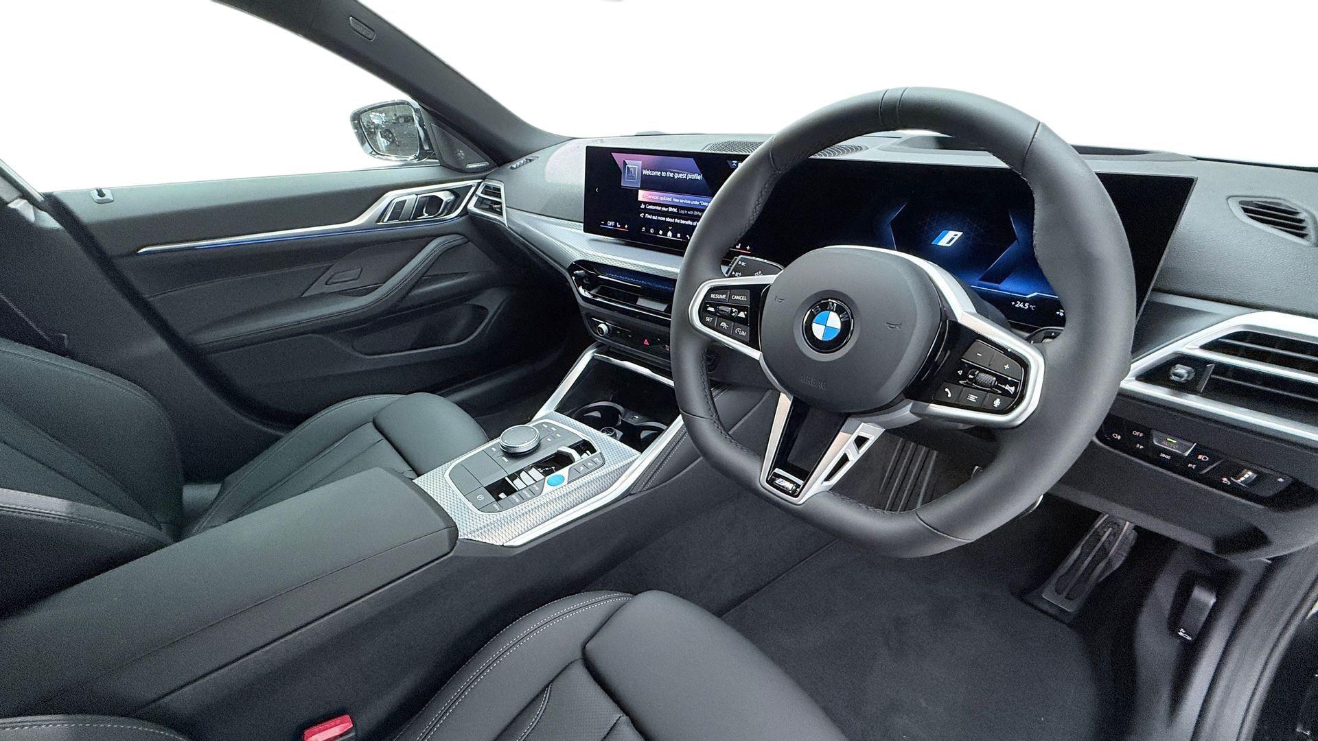 BMW i4 view 6