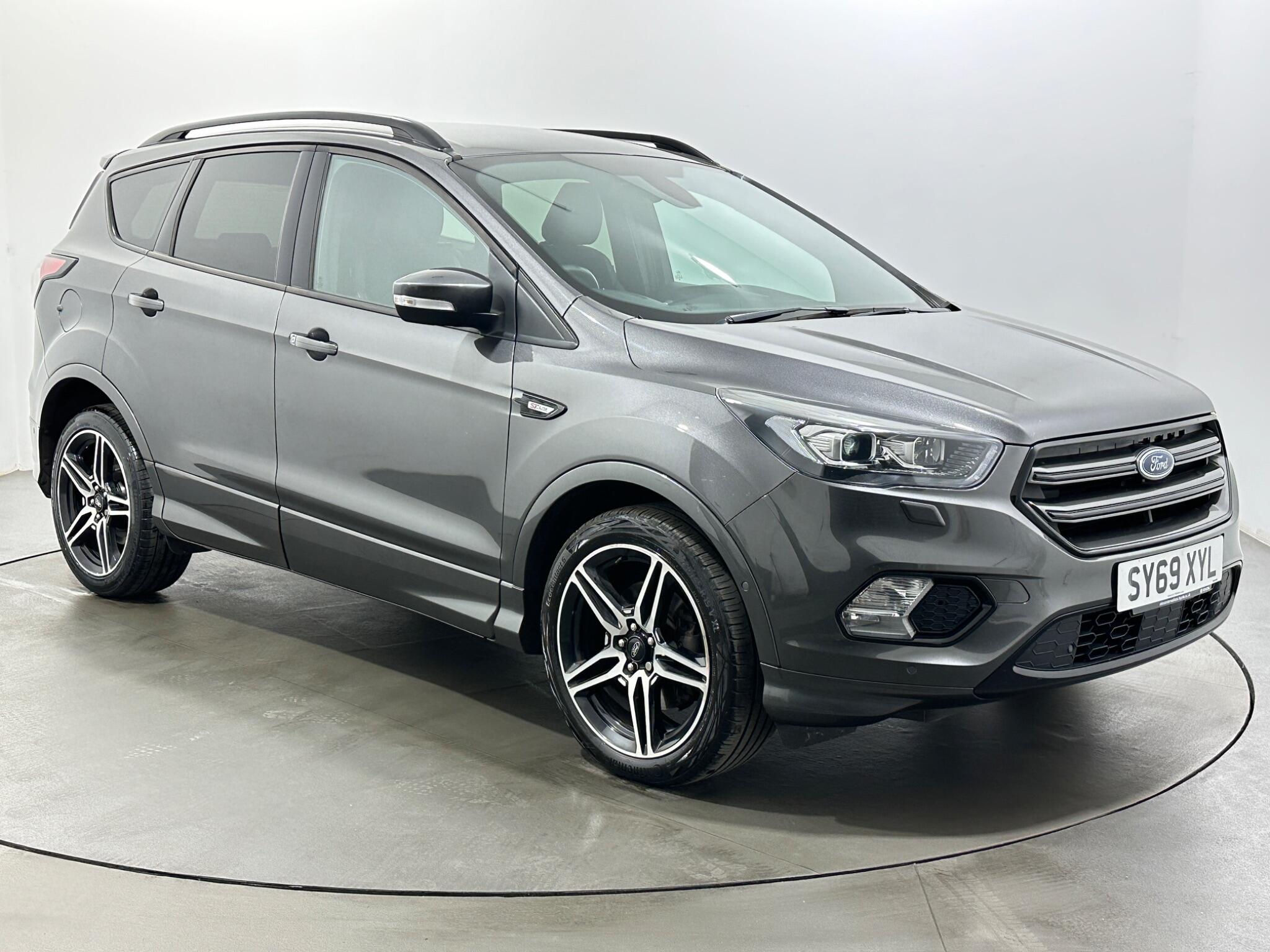 Ford Kuga main image