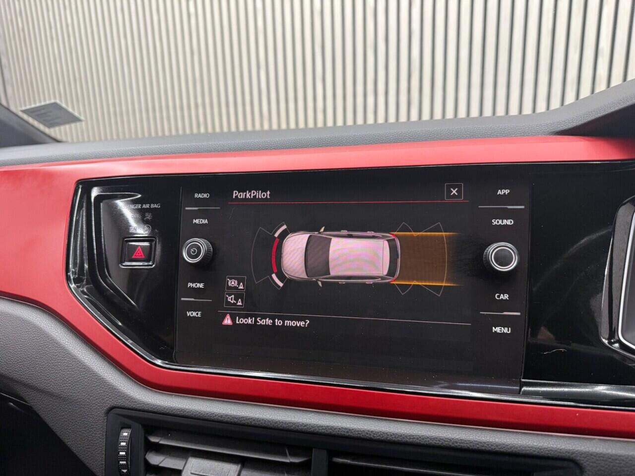 Volkswagen Polo view 19