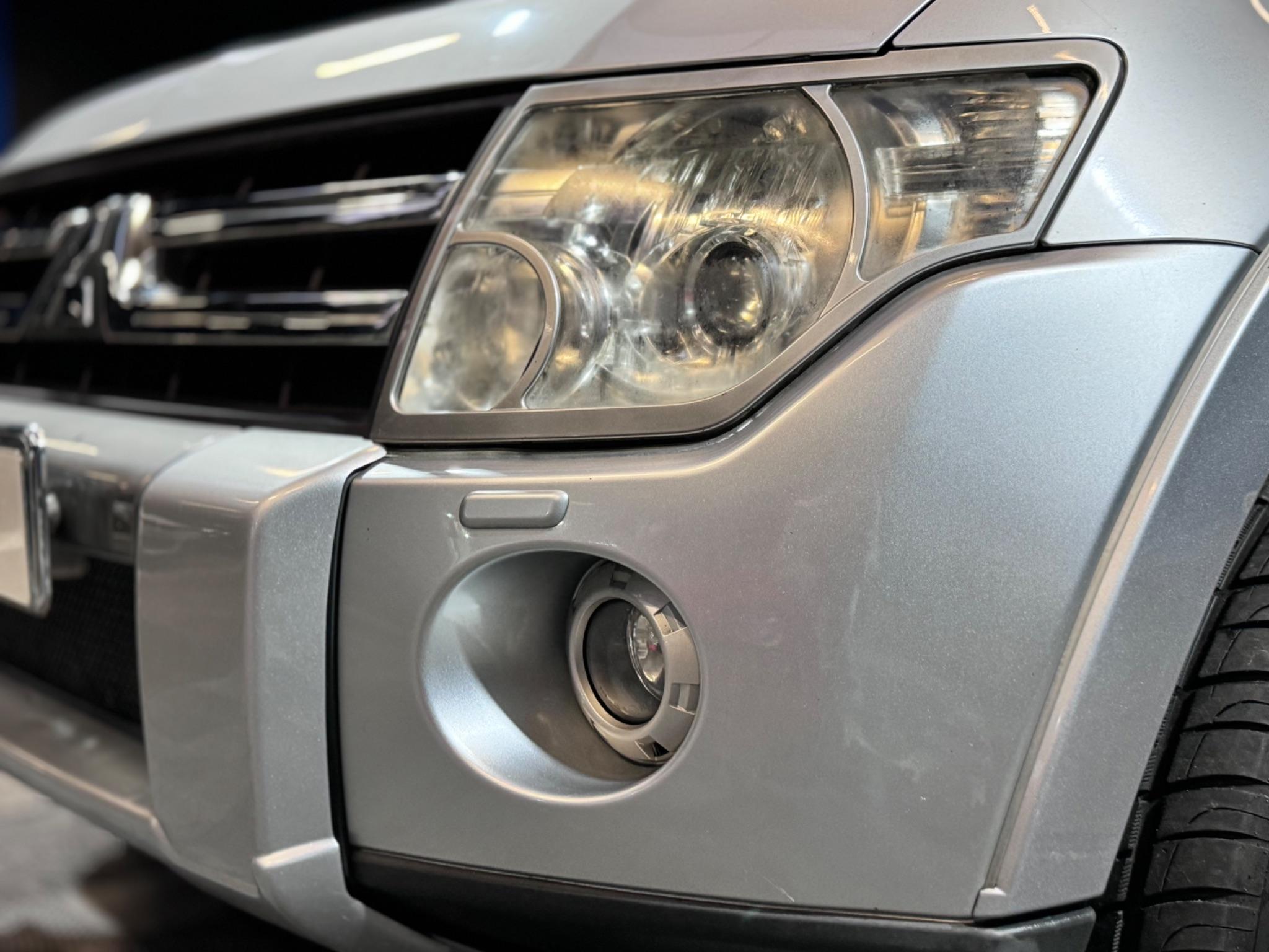Mitsubishi Shogun view 26