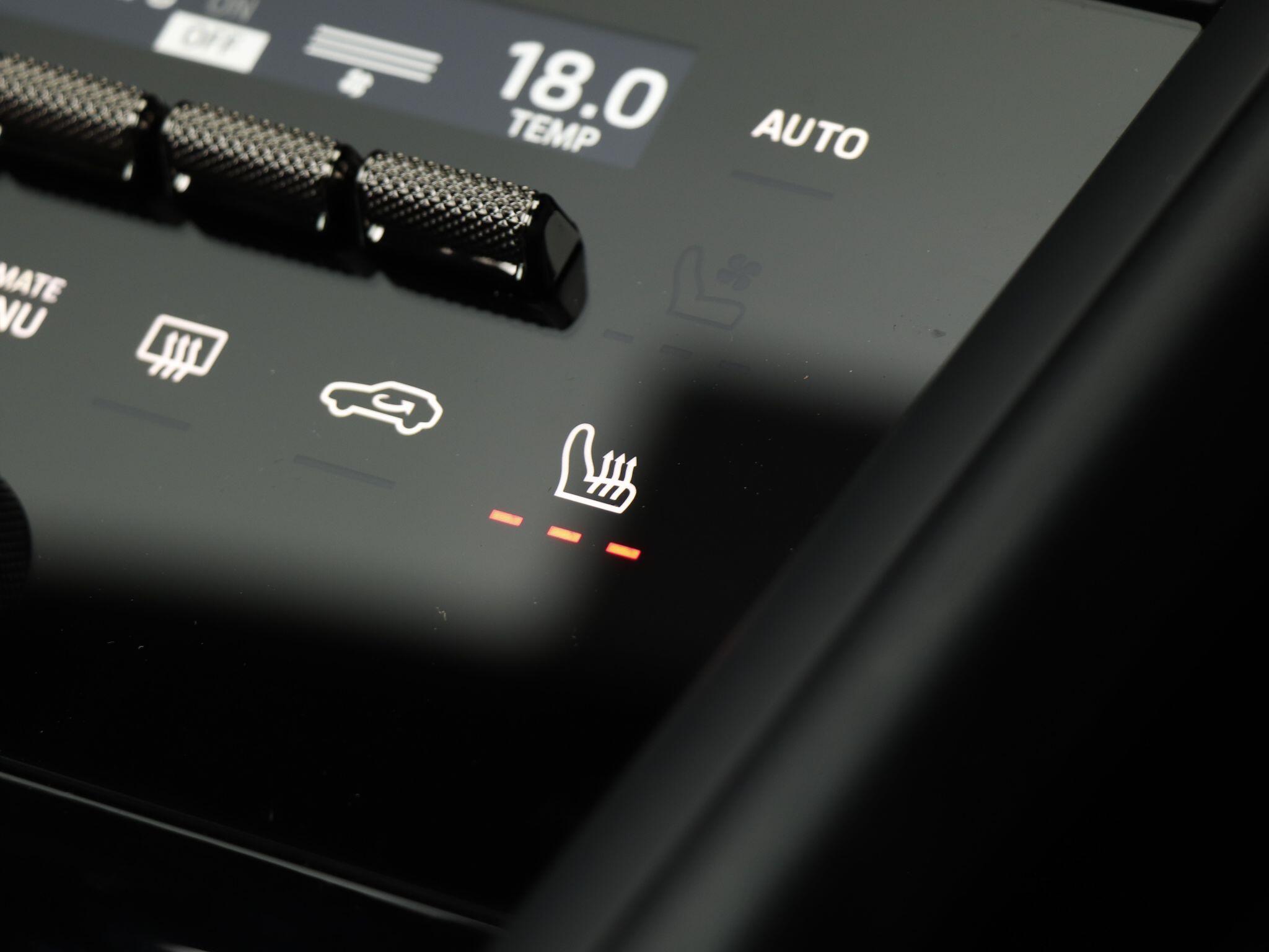 Porsche Macan view 18