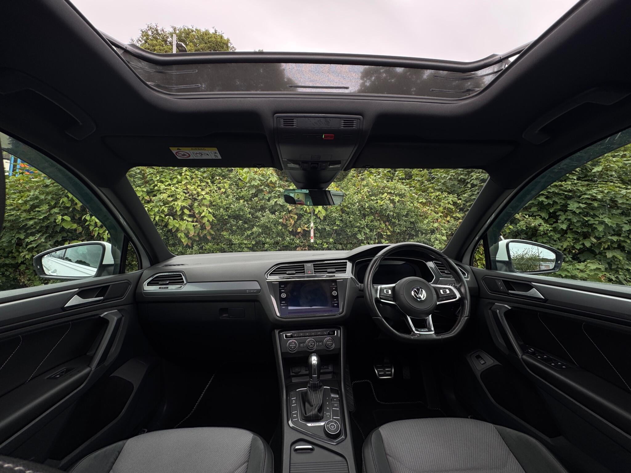 Volkswagen Tiguan view 14