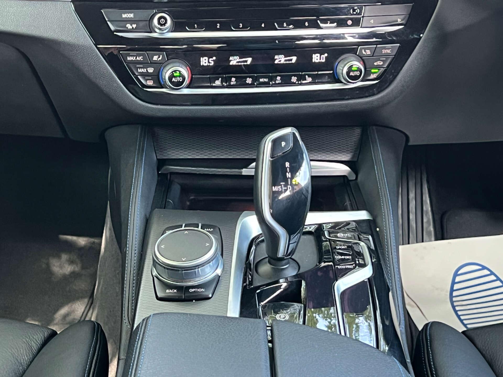 BMW 5 Series view 41