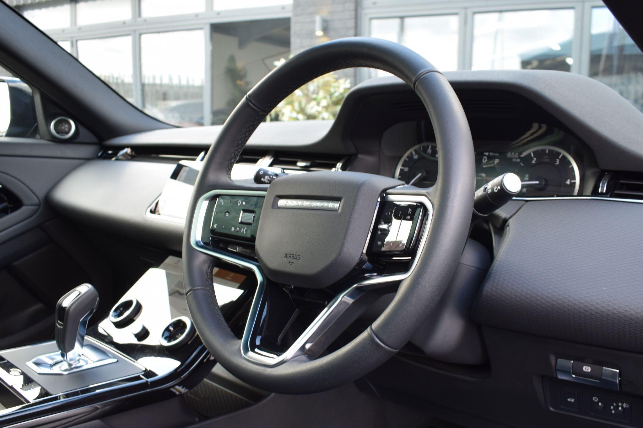 Land Rover Range Rover Evoque view 15