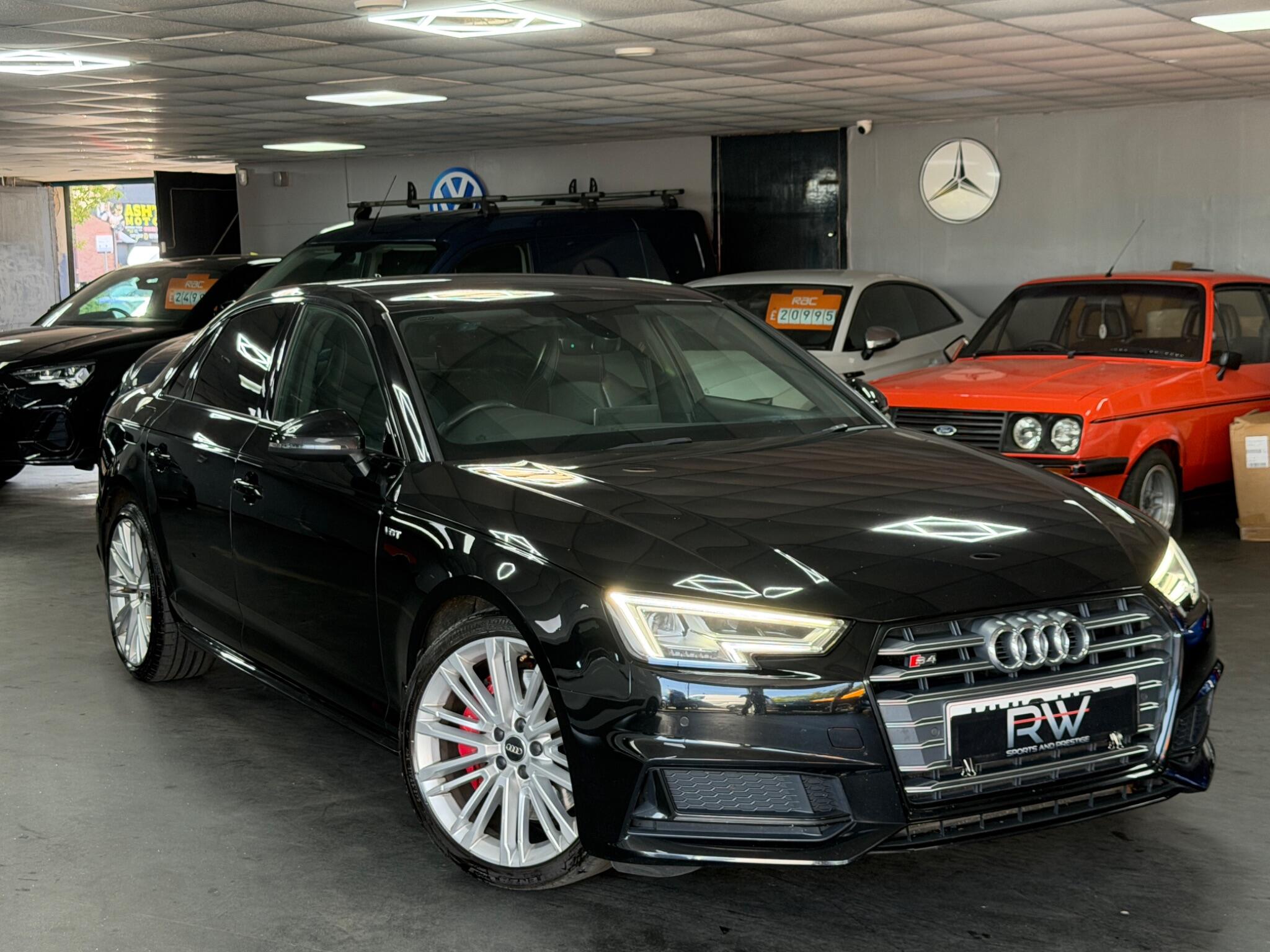 Audi S4 view 10