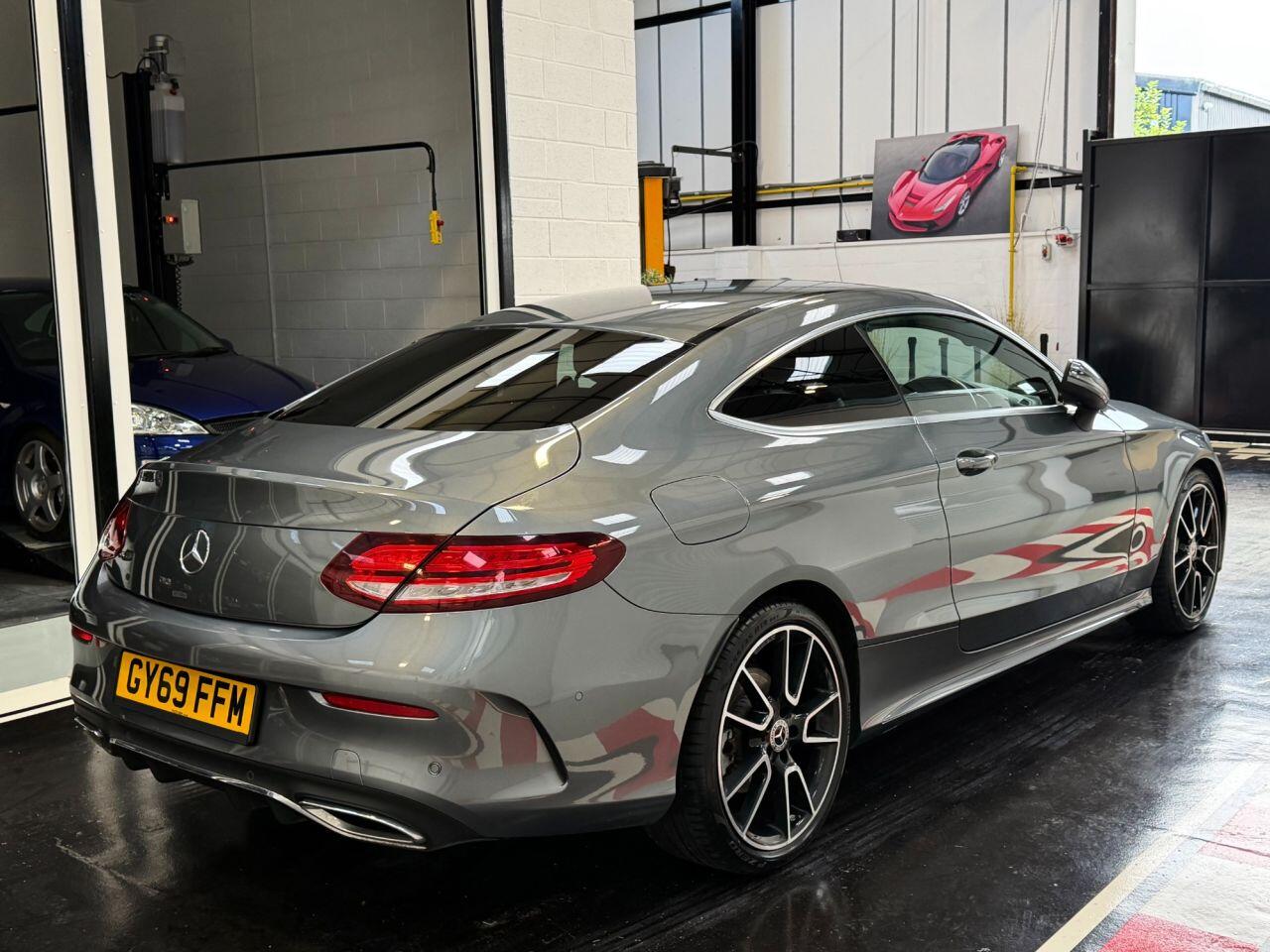 Mercedes-Benz C Class view 7