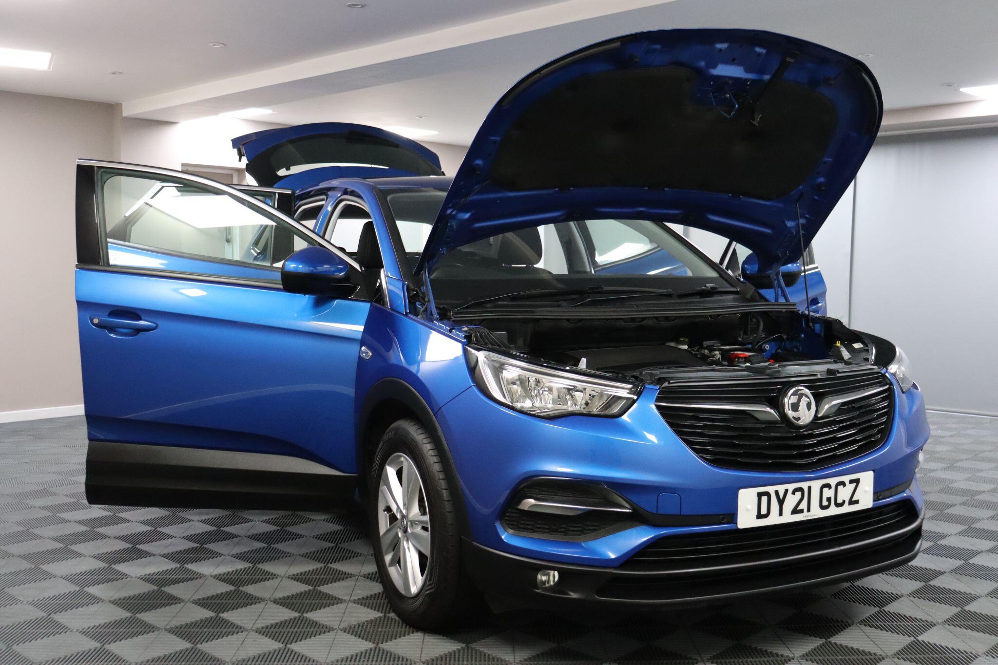 Vauxhall Grandland X view 15