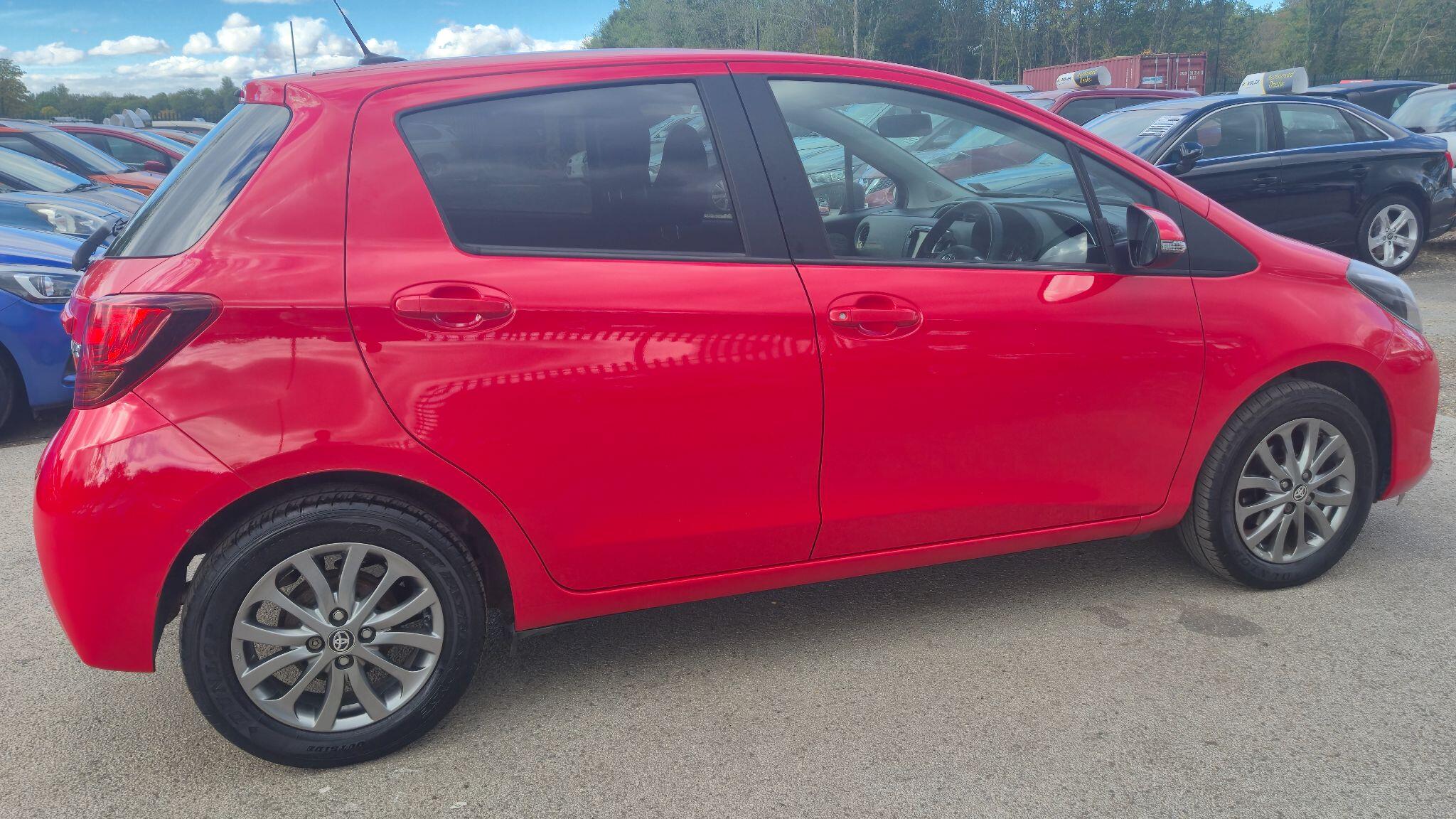 Toyota Yaris view 7