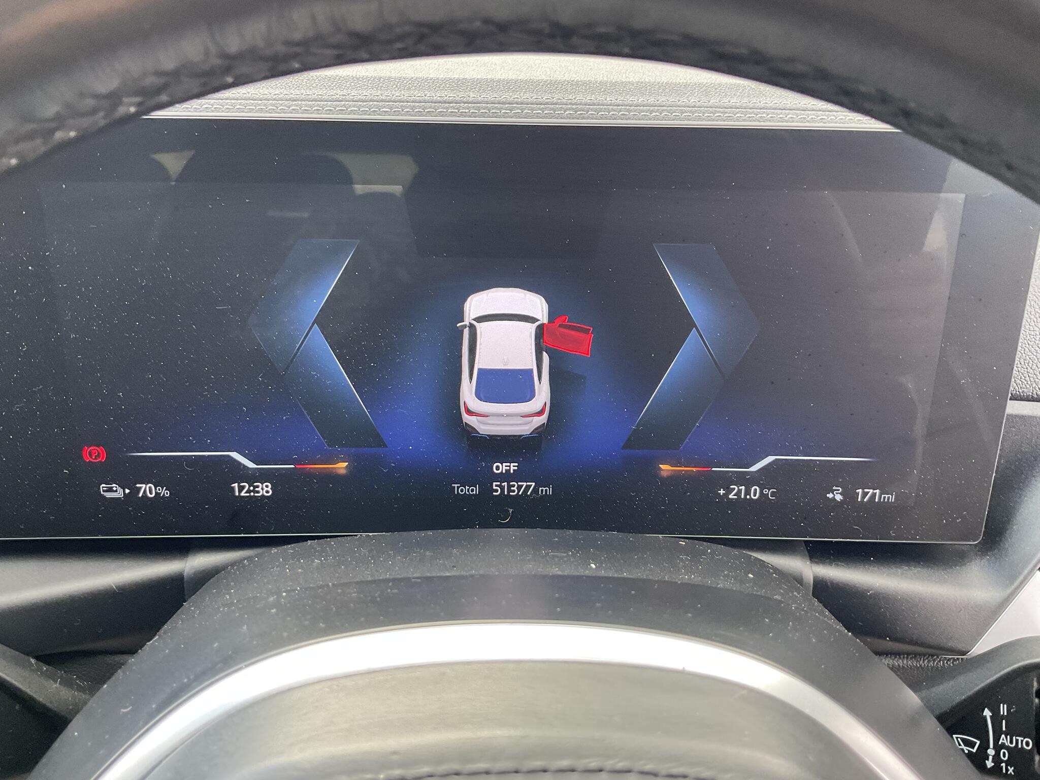 BMW I4 view 32