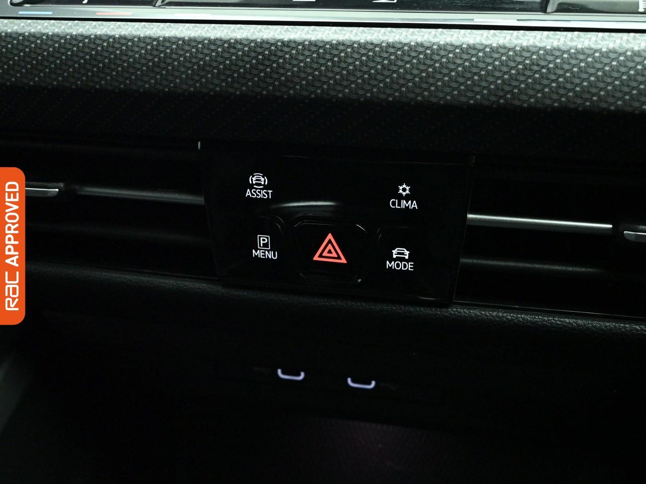 Volkswagen Golf view 19