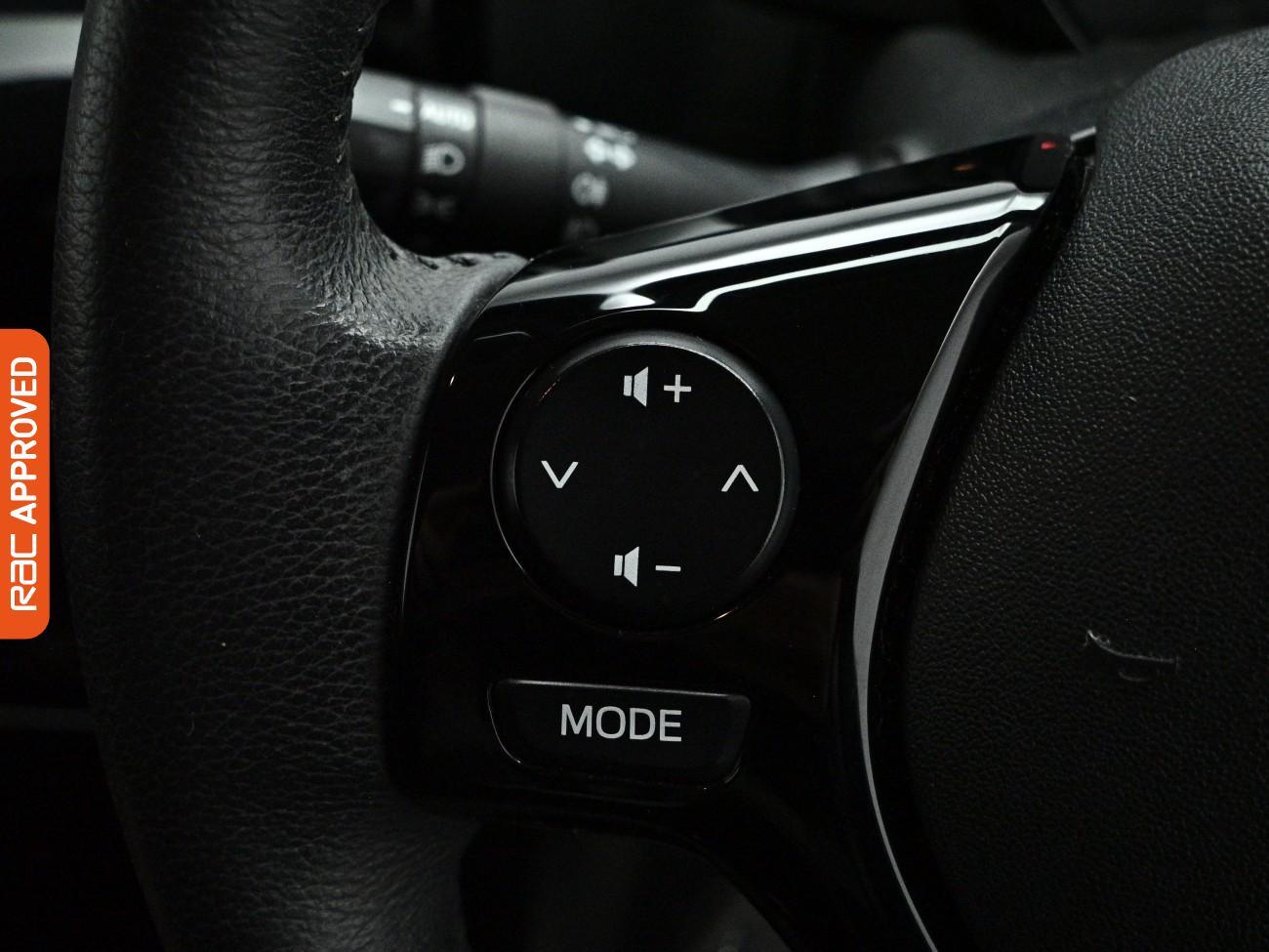 Peugeot 108 view 19