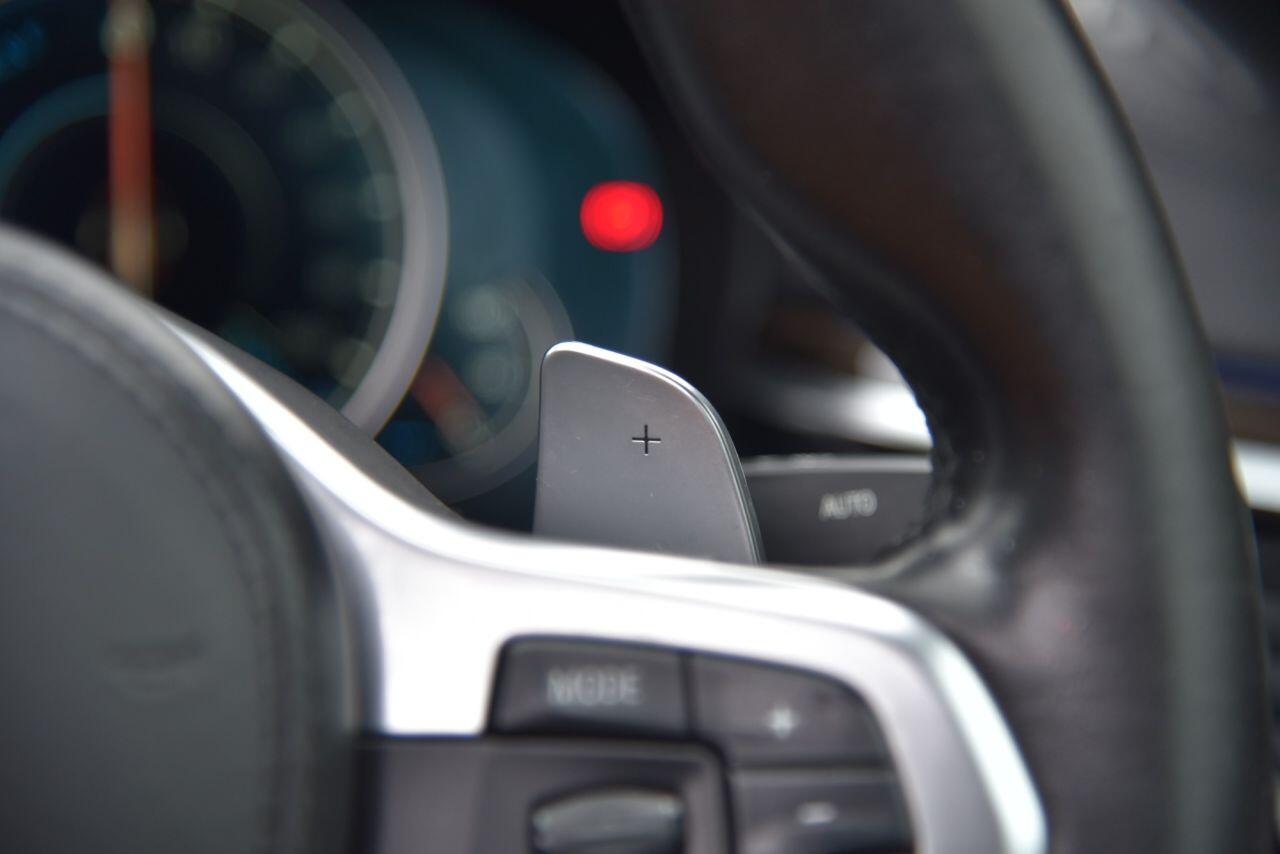 BMW 5 Series view 35
