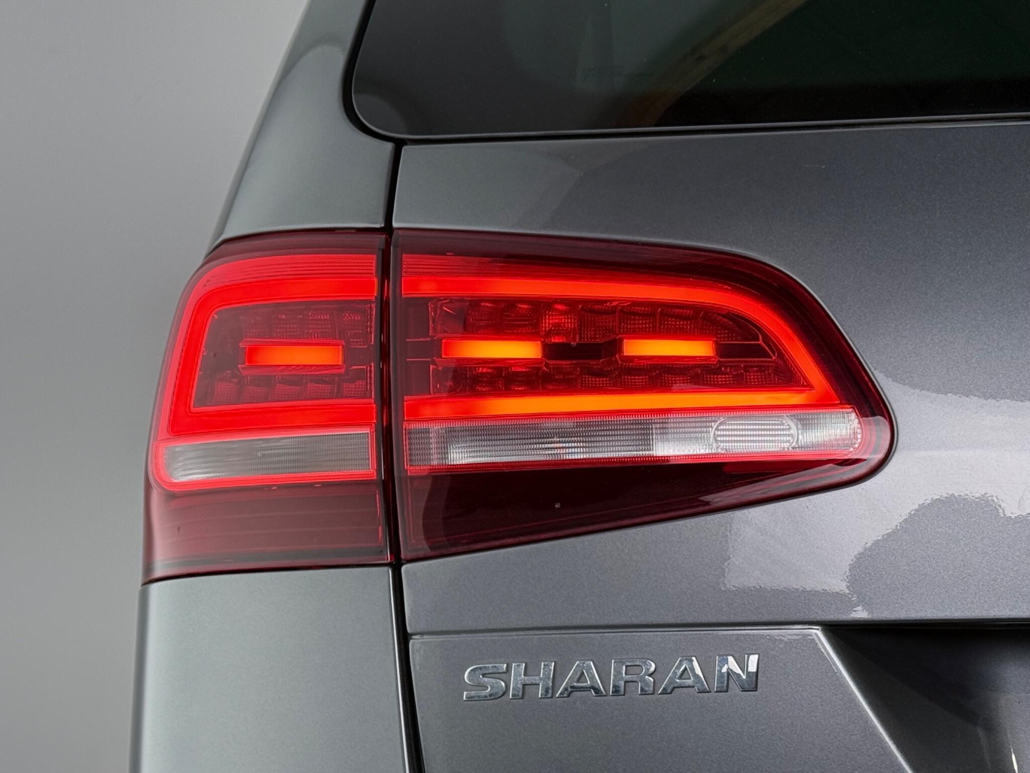 Volkswagen Sharan view 6