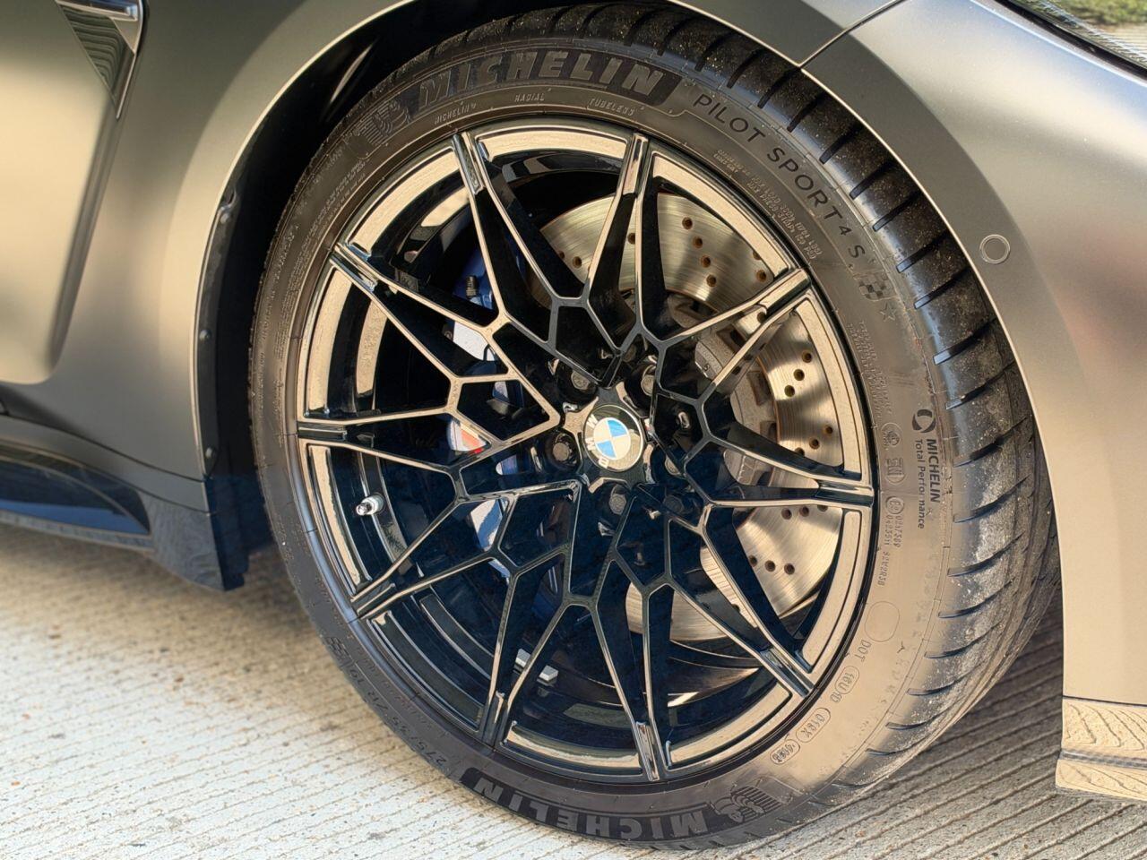 BMW M3 view 16