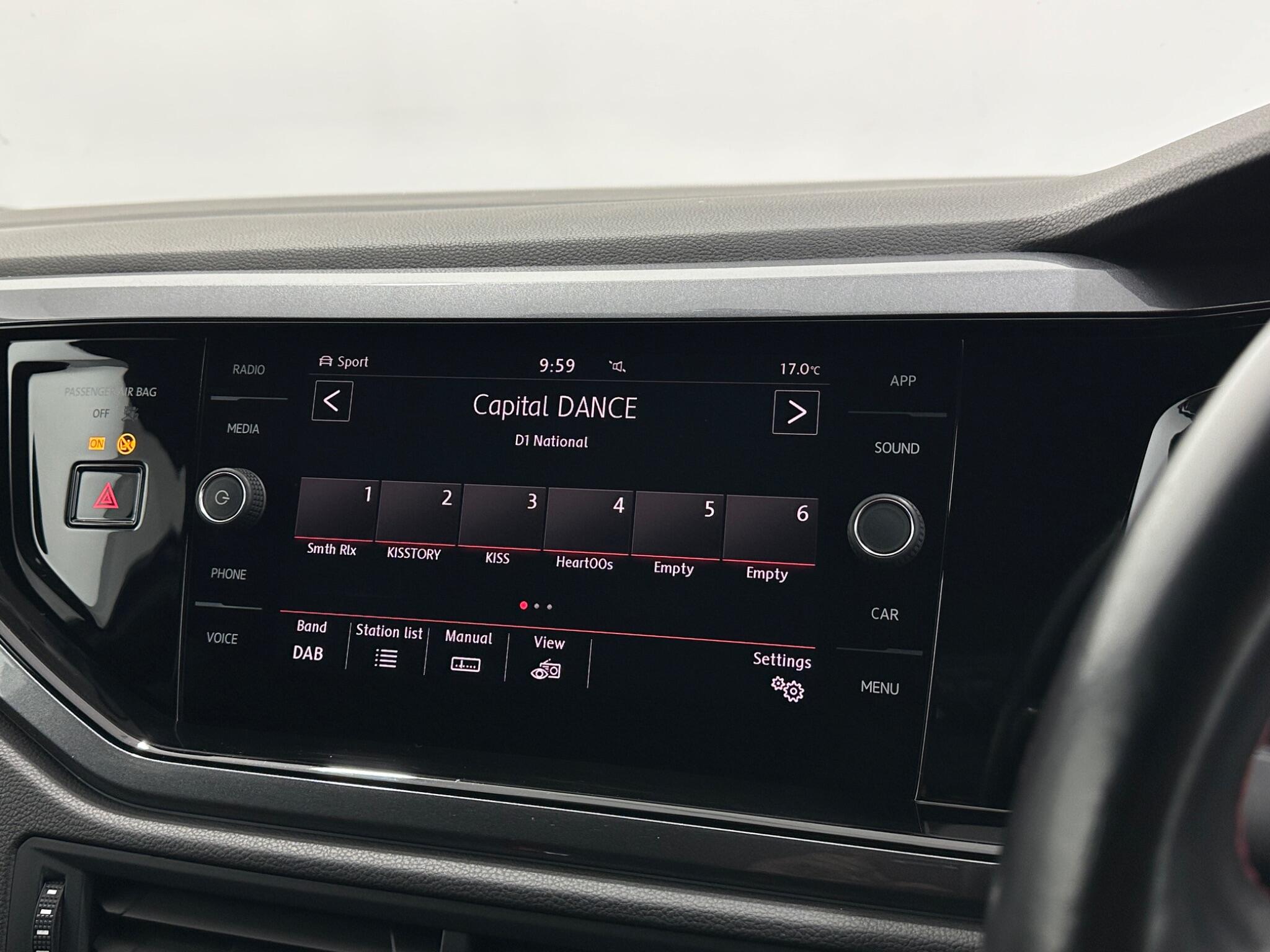 Volkswagen Polo view 25