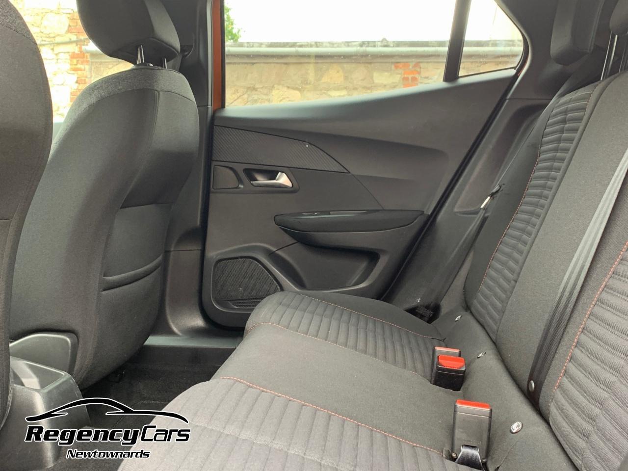 Peugeot 2008 view 13