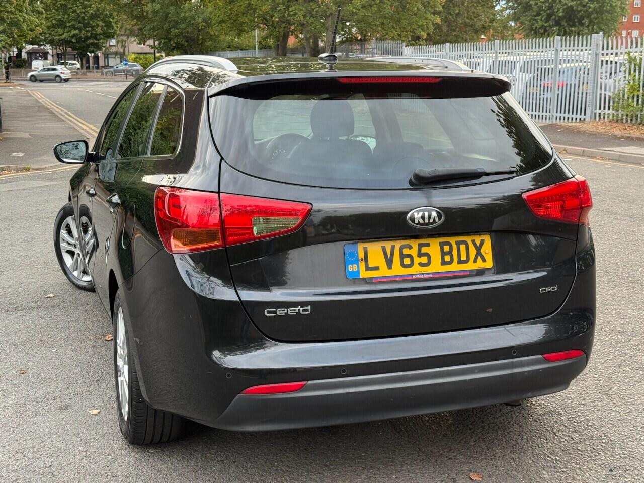 Kia Ceed view 5