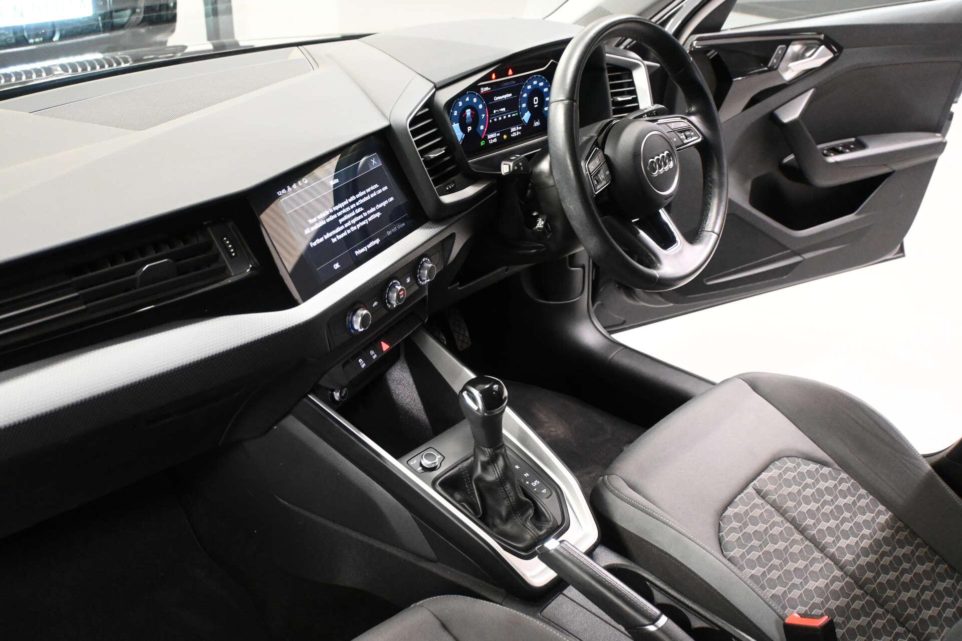Audi A1 view 28