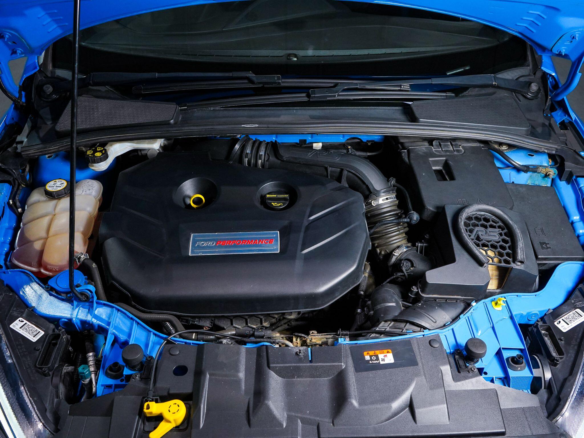 Ford Focus view 22