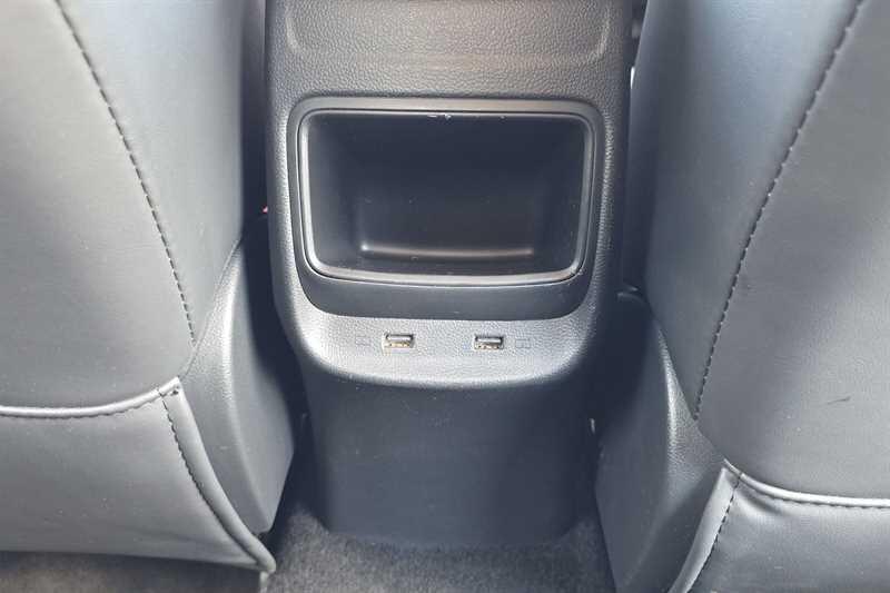 MG ZS view 29