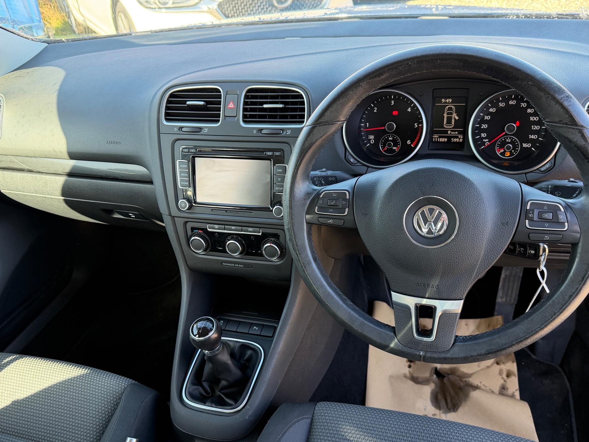 Volkswagen Golf view 14