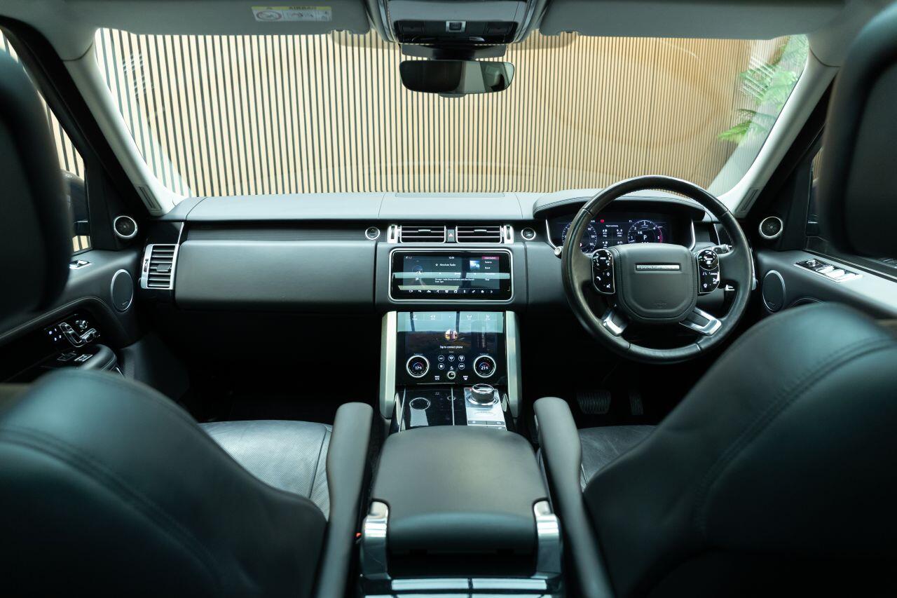 Land Rover Range Rover view 18