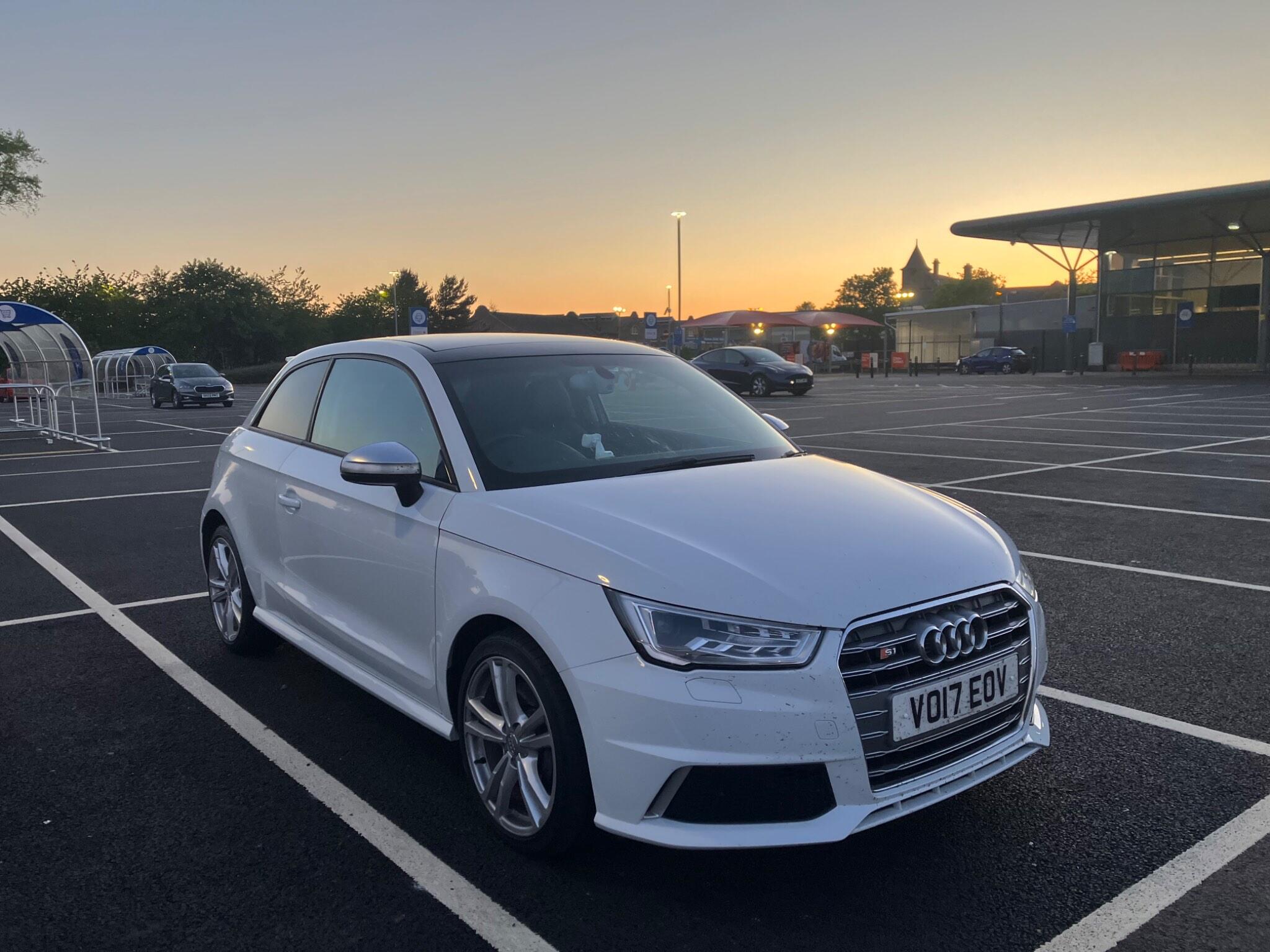 Audi S1