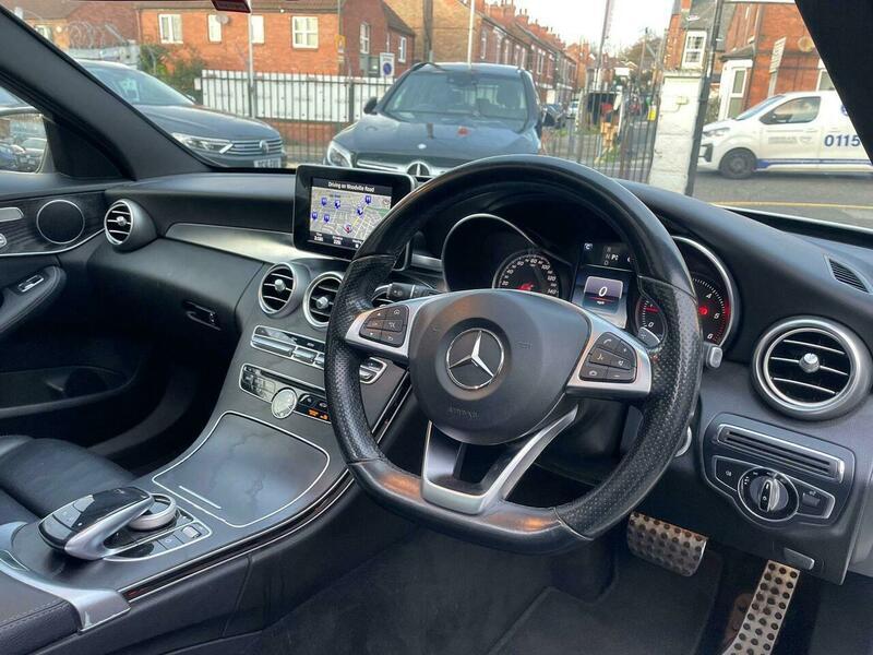 2016 Mercedes-Benz C Class image 27