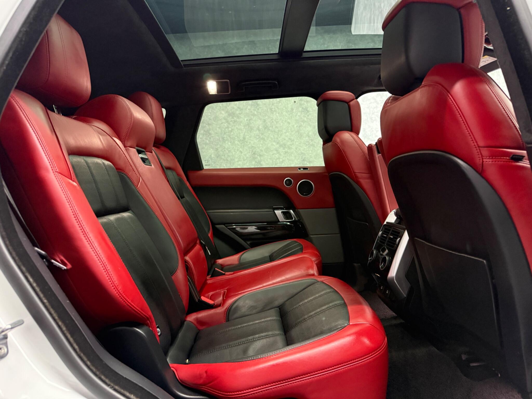 Land Rover Range Rover Sport view 8