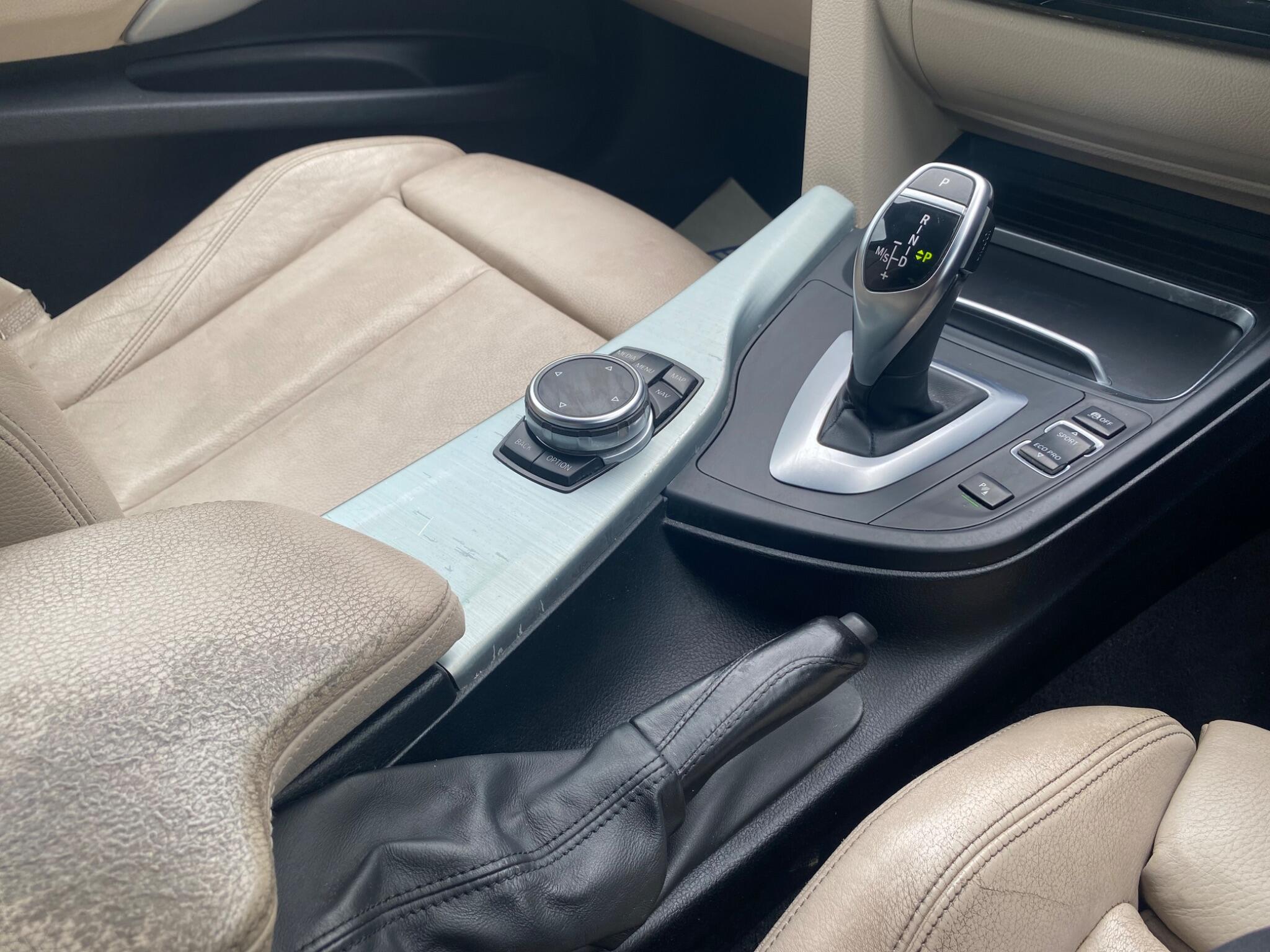 BMW 3 Series view 47