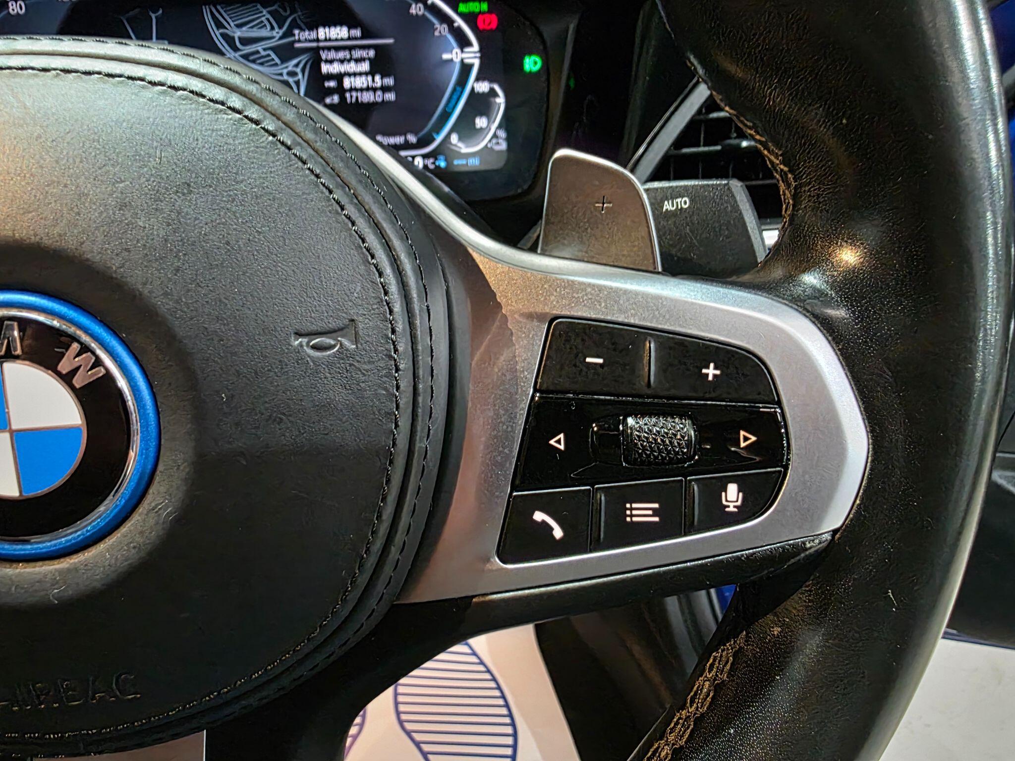 BMW 3 Series view 19