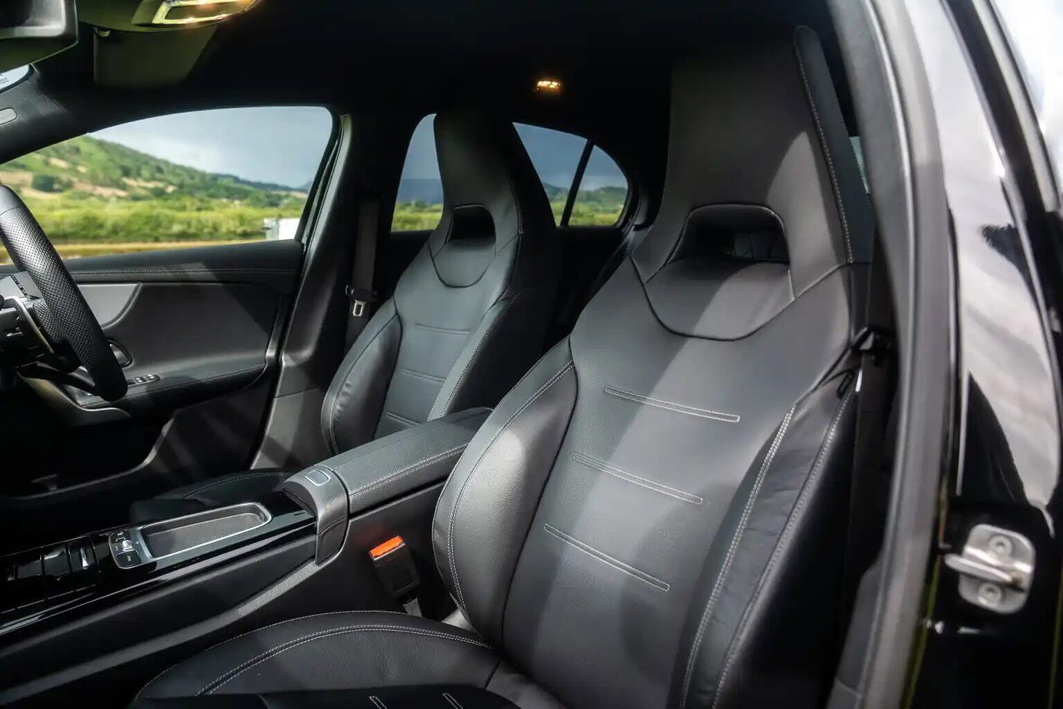 Mercedes-Benz A Class view 16