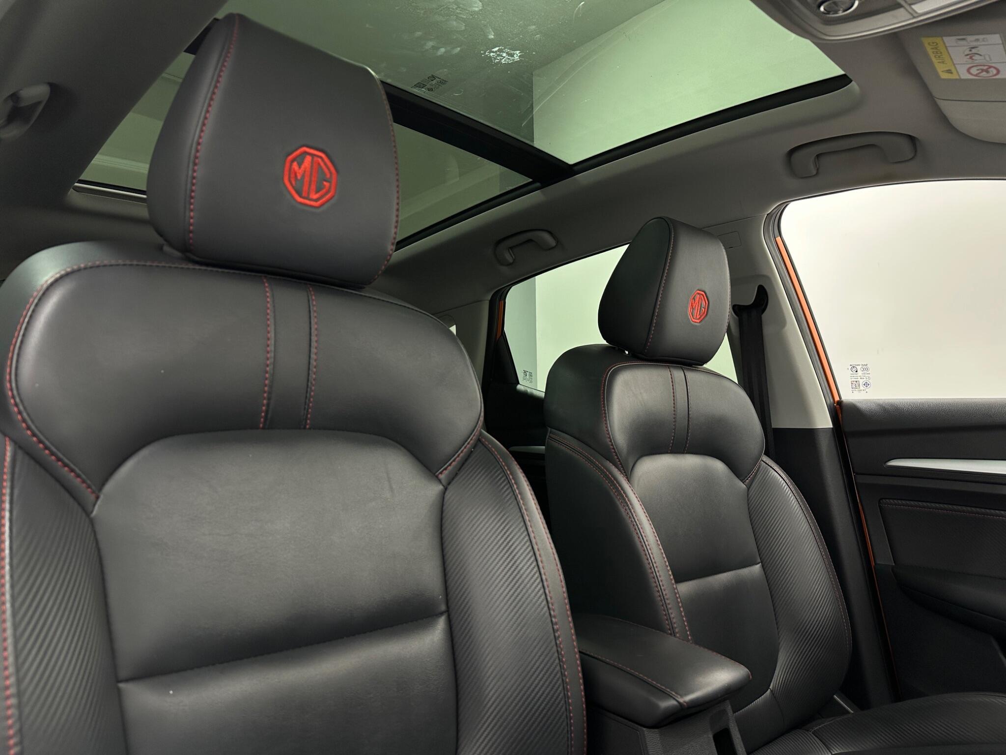 MG ZS view 32