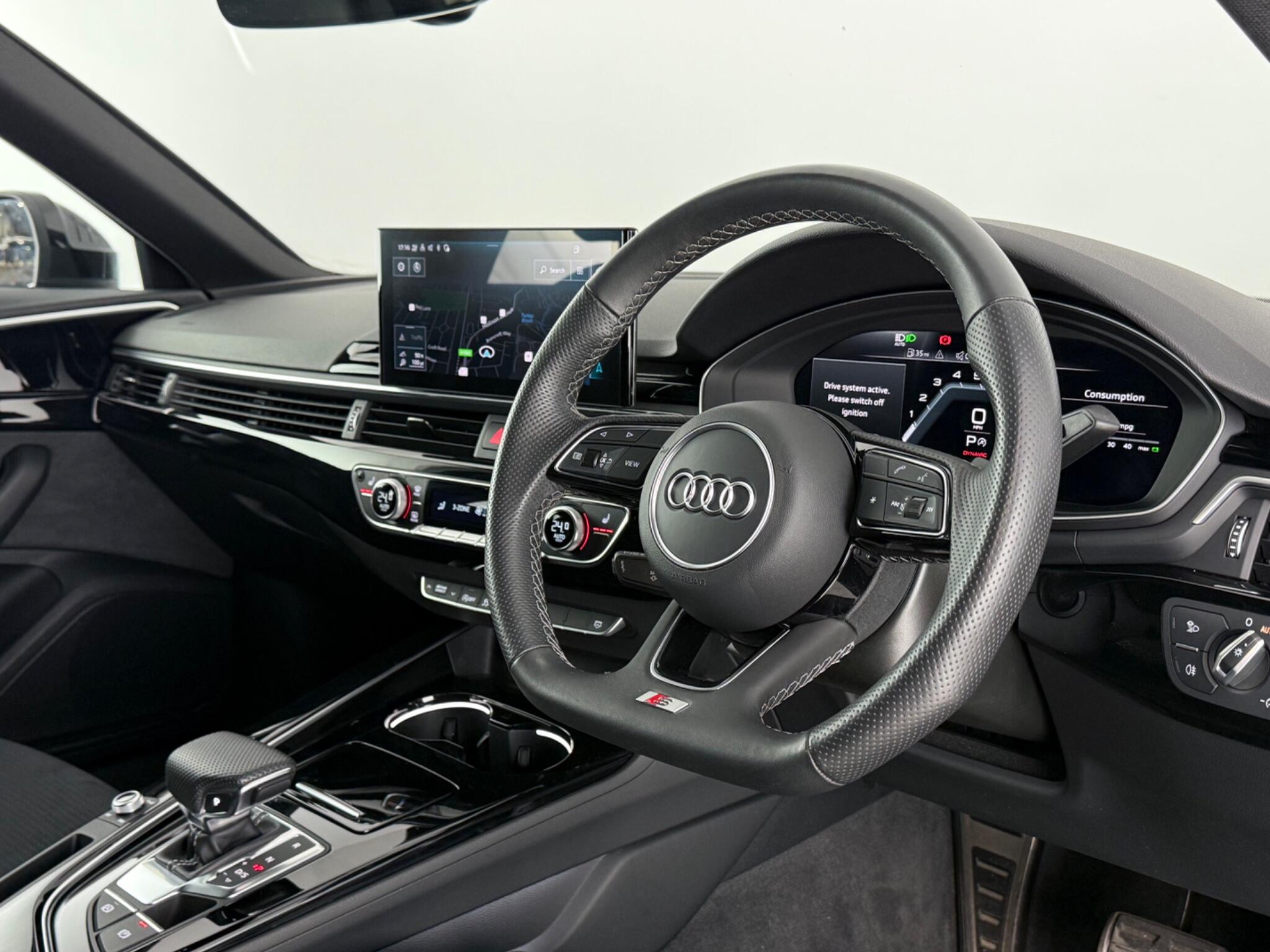 Audi A4 view 3