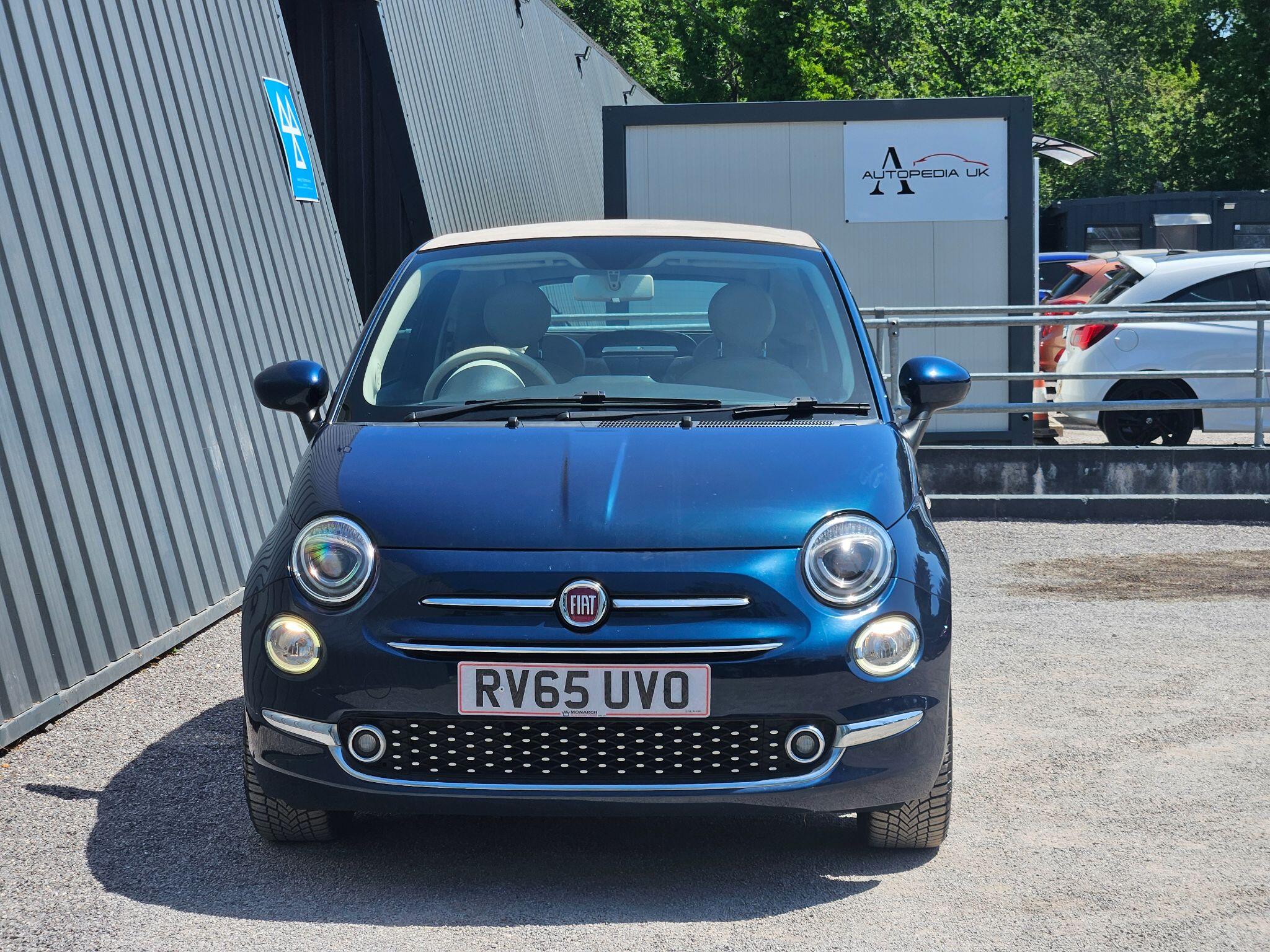 2015 Fiat 500C image 12