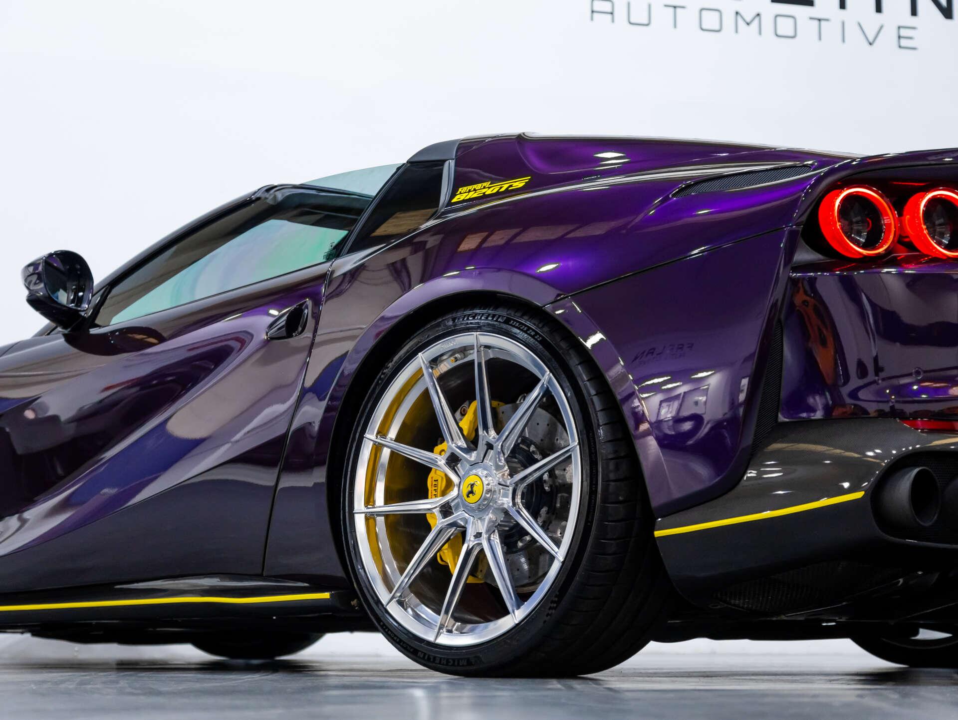 Ferrari 812 view 32