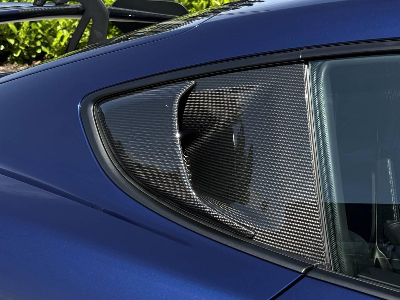 Porsche Cayman view 48