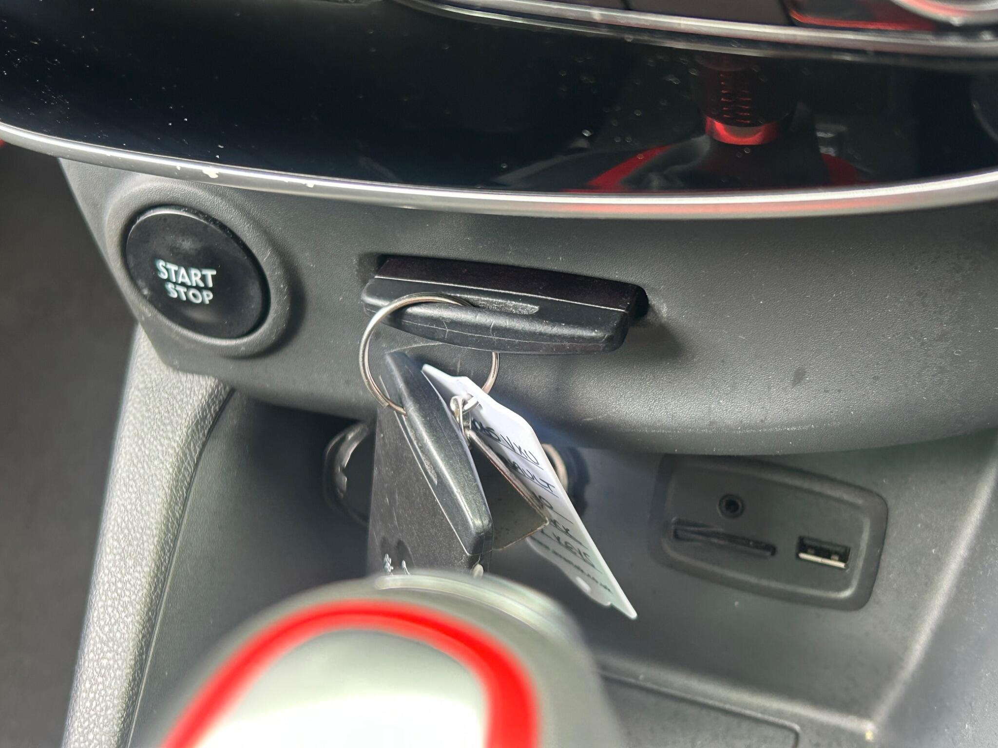 Renault Clio view 29