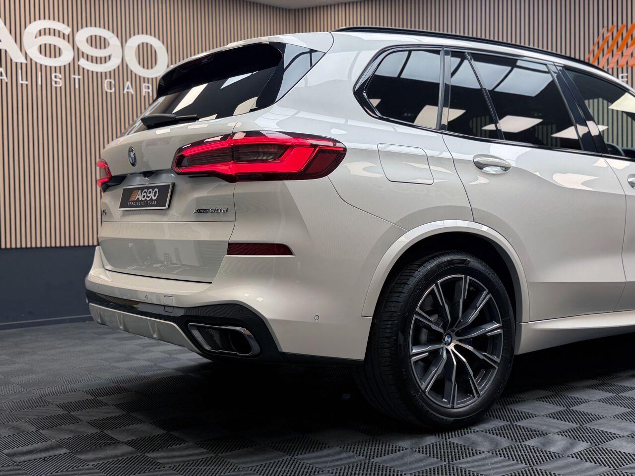 BMW X5 X5 view 11