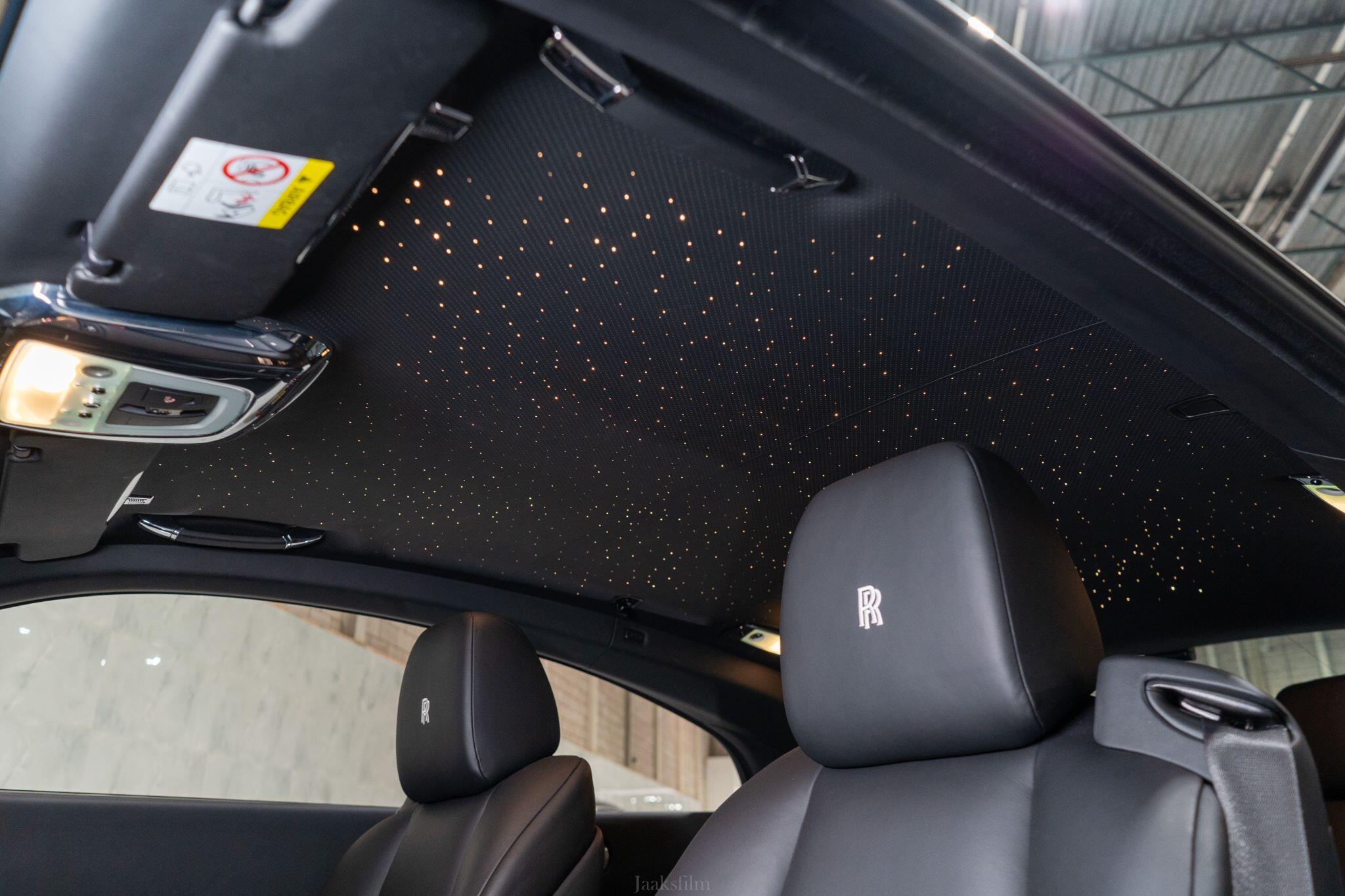 Rolls-Royce Wraith view 17