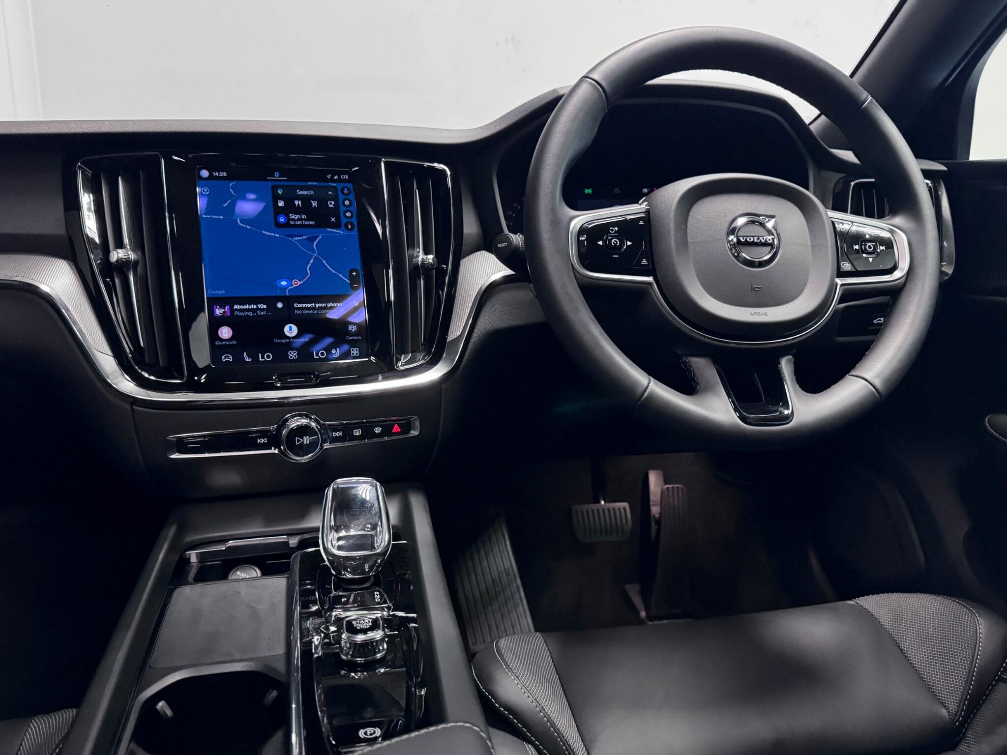 Volvo V60 view 14