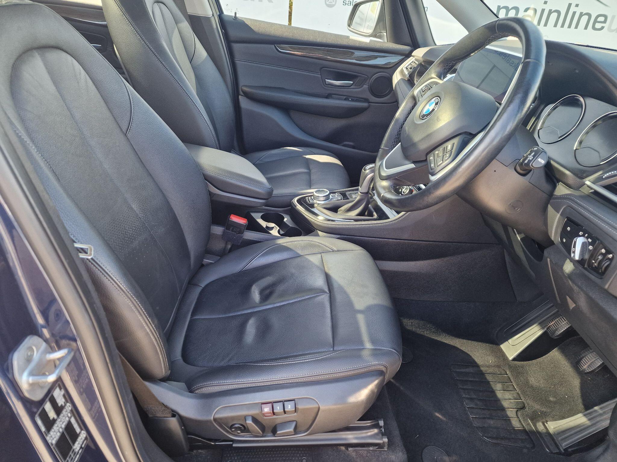 BMW 2 Series view 28