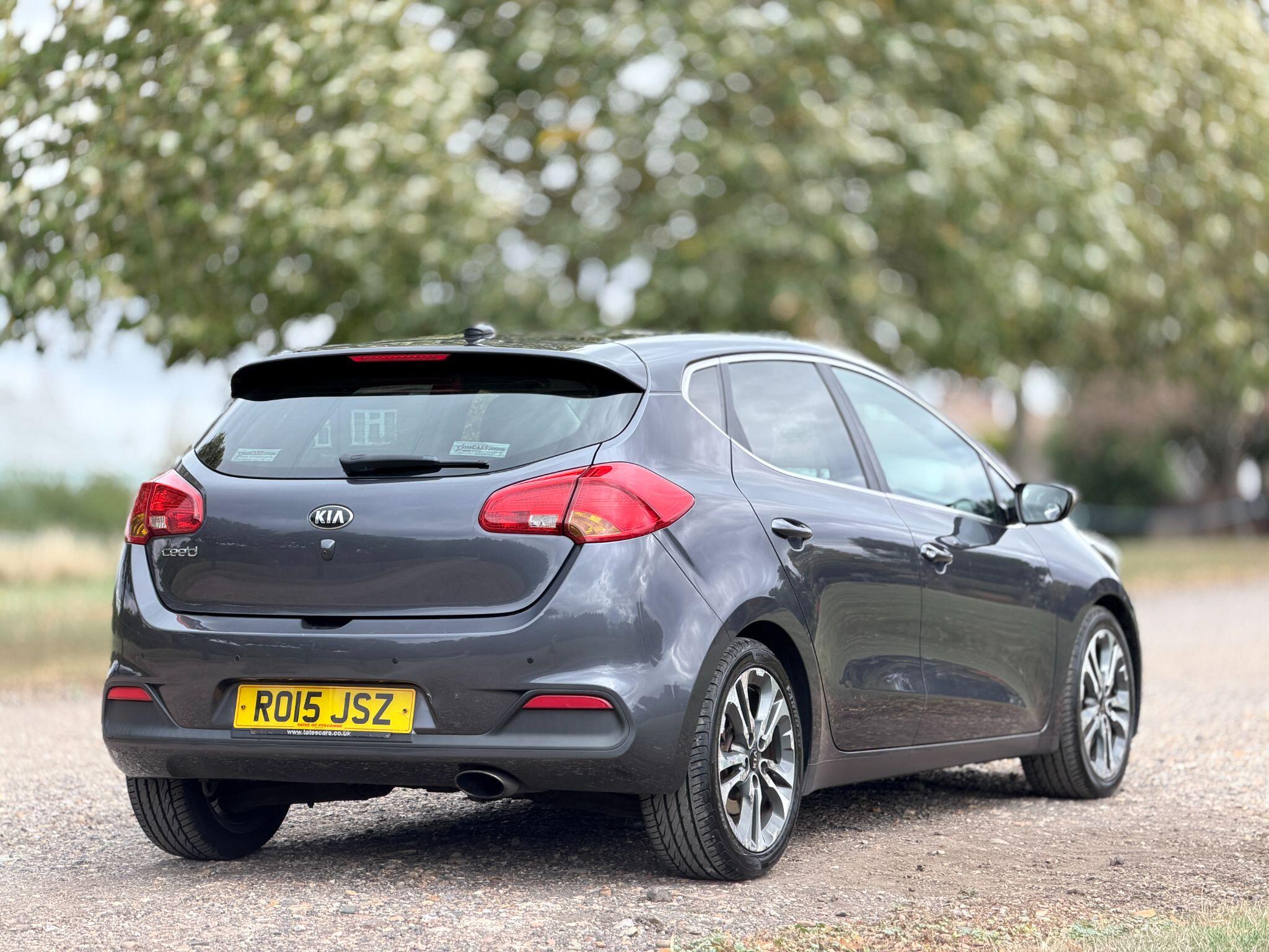 Kia Ceed view 8