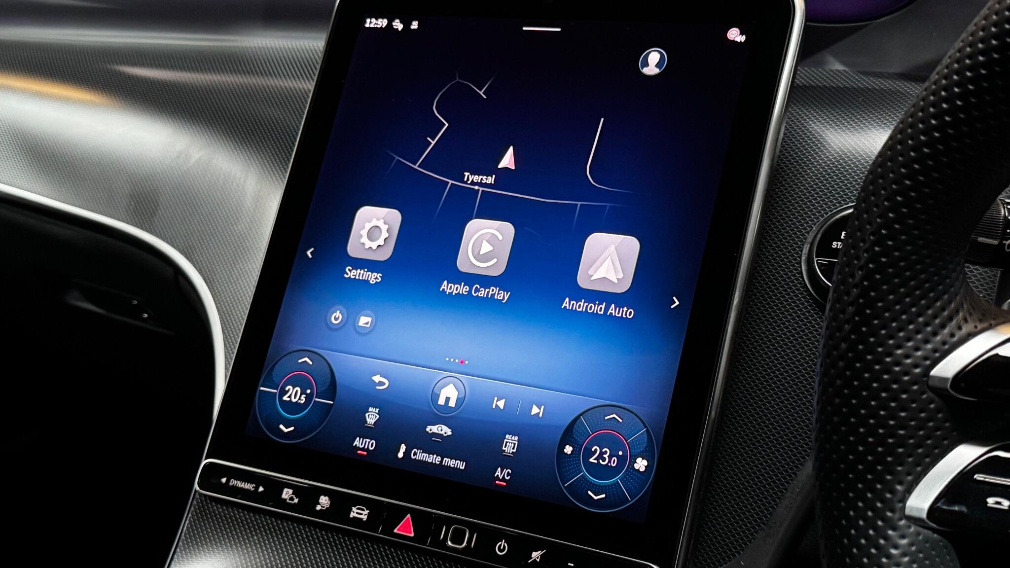Mercedes-Benz GLC view 25