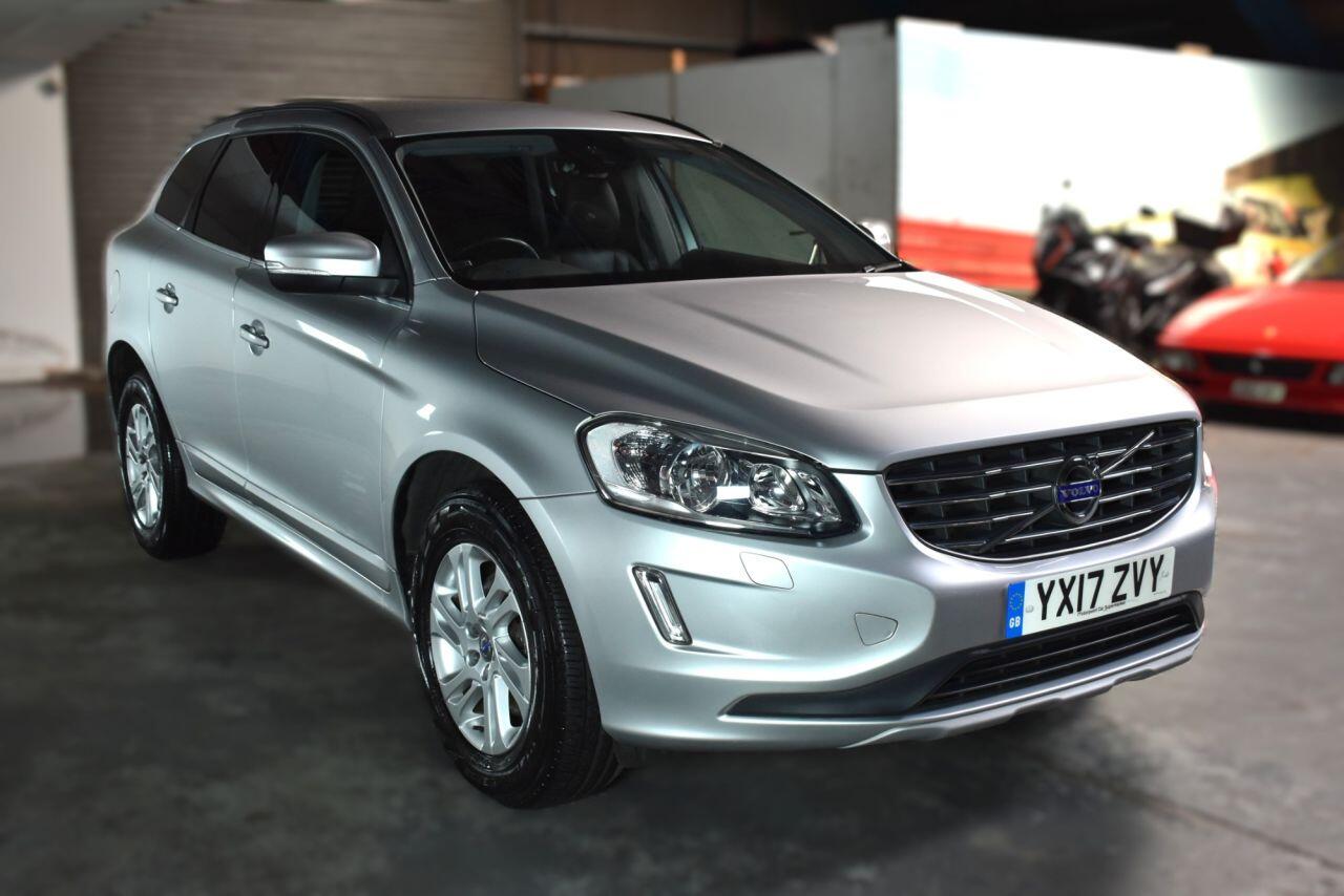 Volvo XC60 view 11