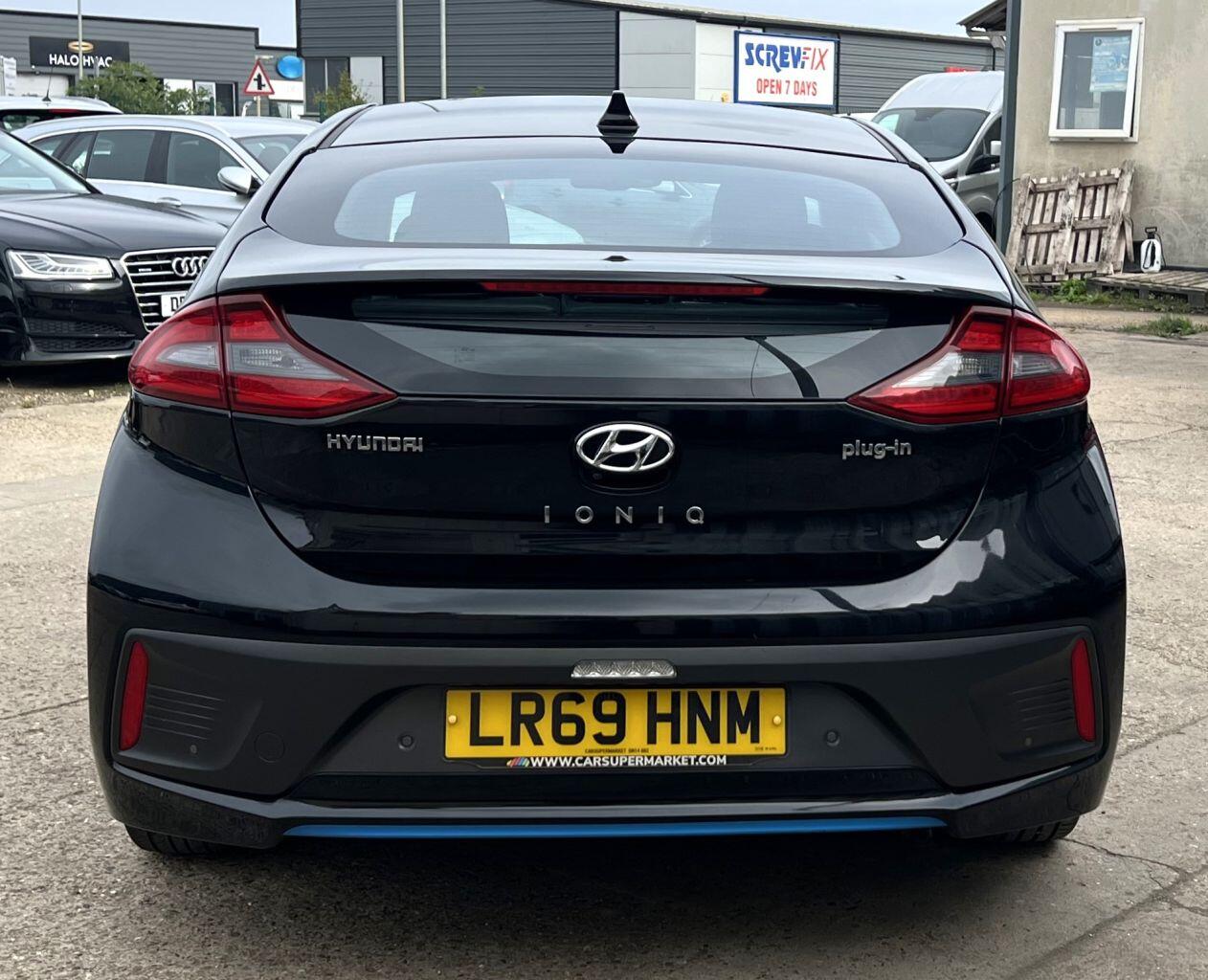 Hyundai Ioniq view 6